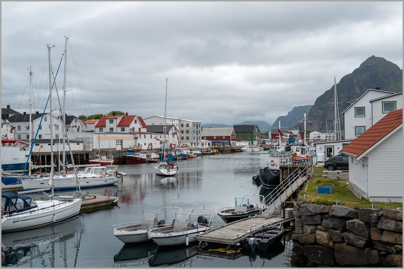 Henningsvær