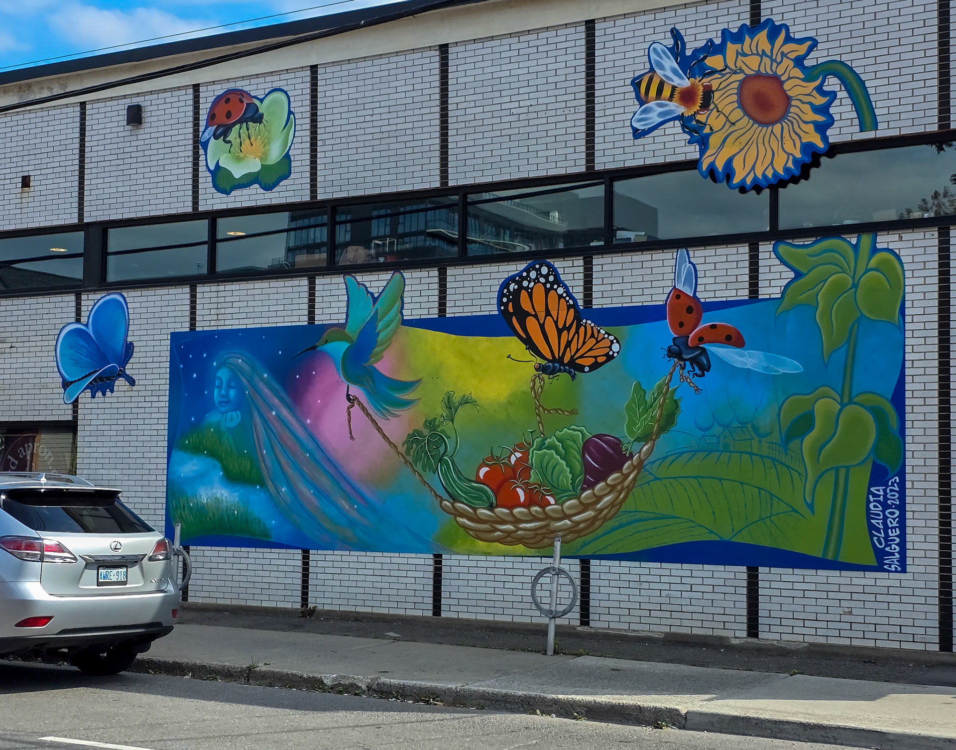 Gladstone Ave
