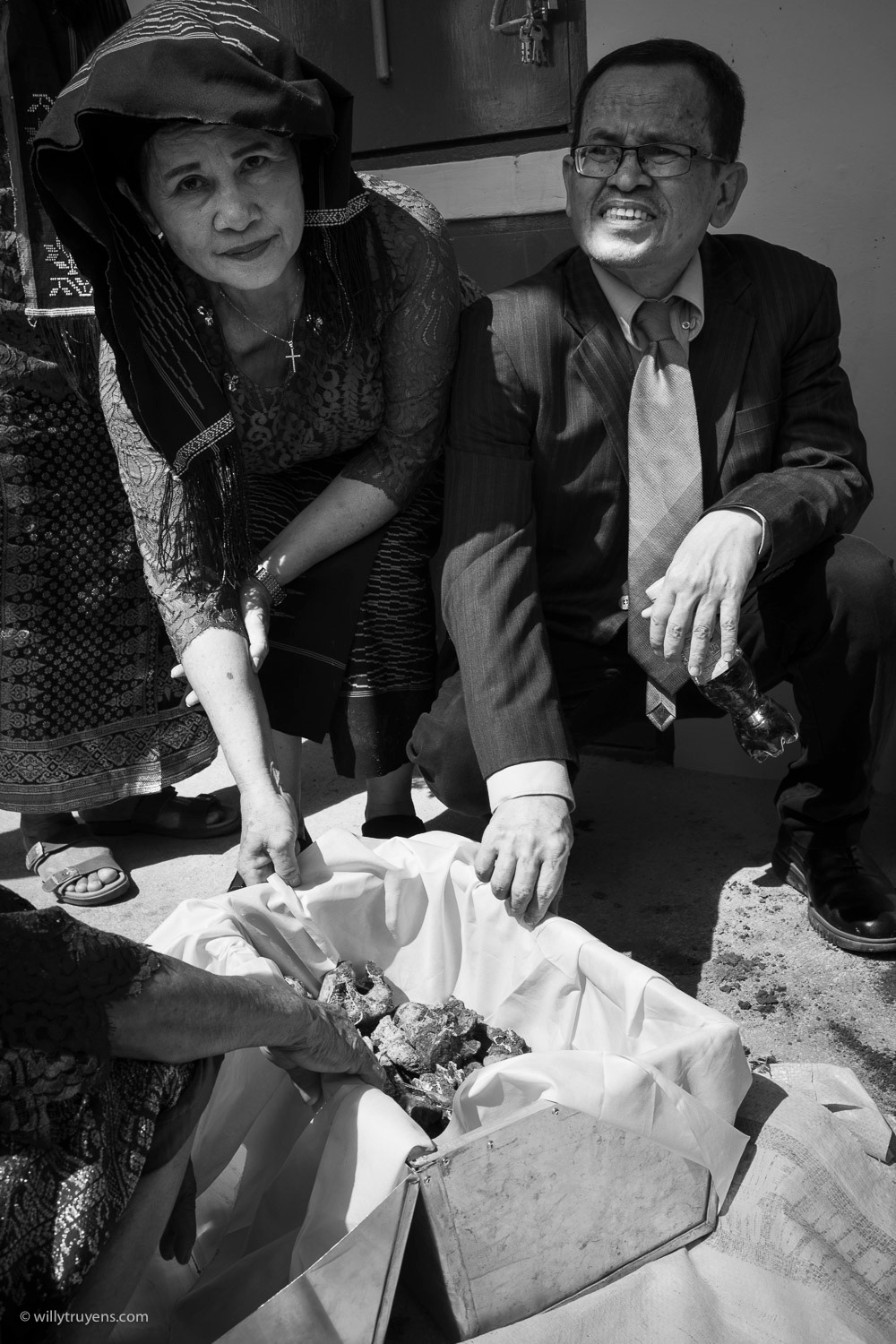 Reburial ceremony, Samosir eiland, Sumatra