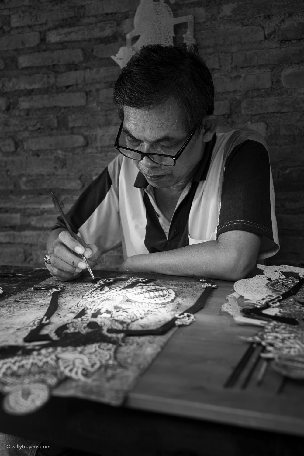 Painting Shadow Puppets, Jogjakarta, Java