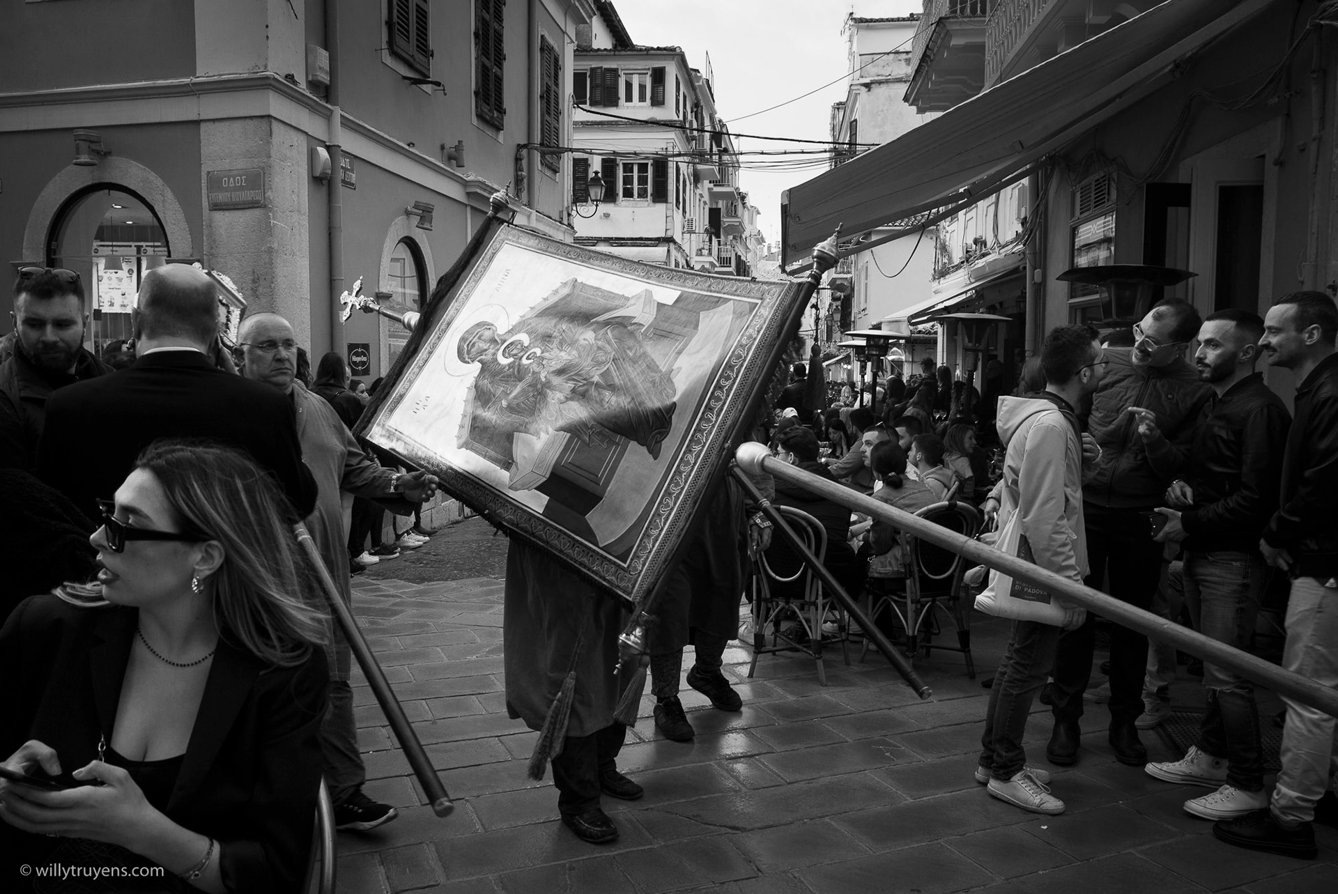 Easter, Corfu