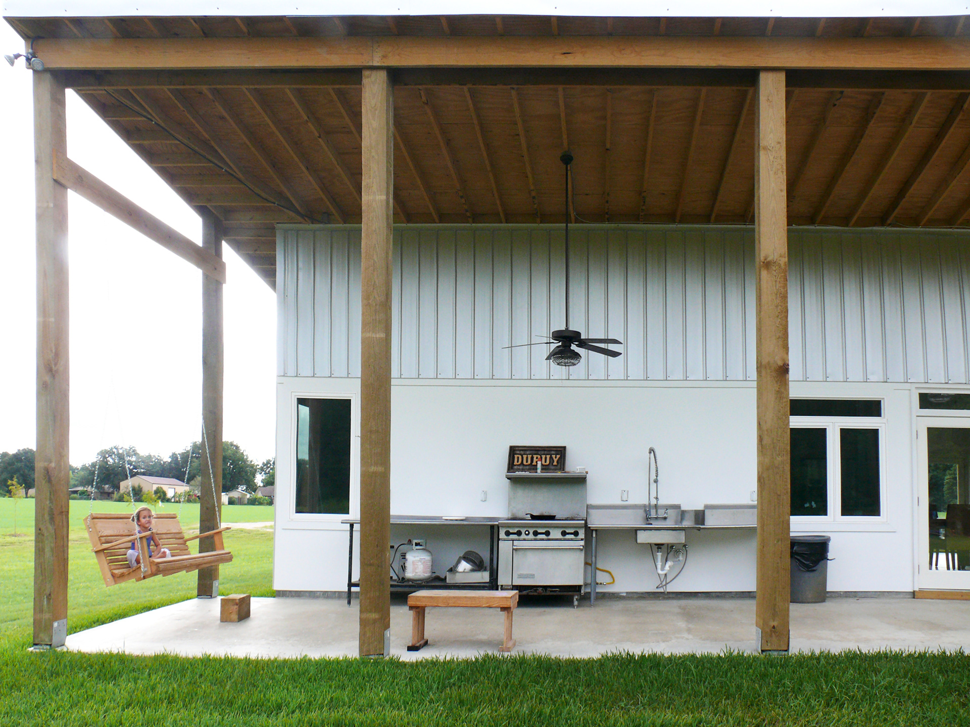 Outdoor Kitchen