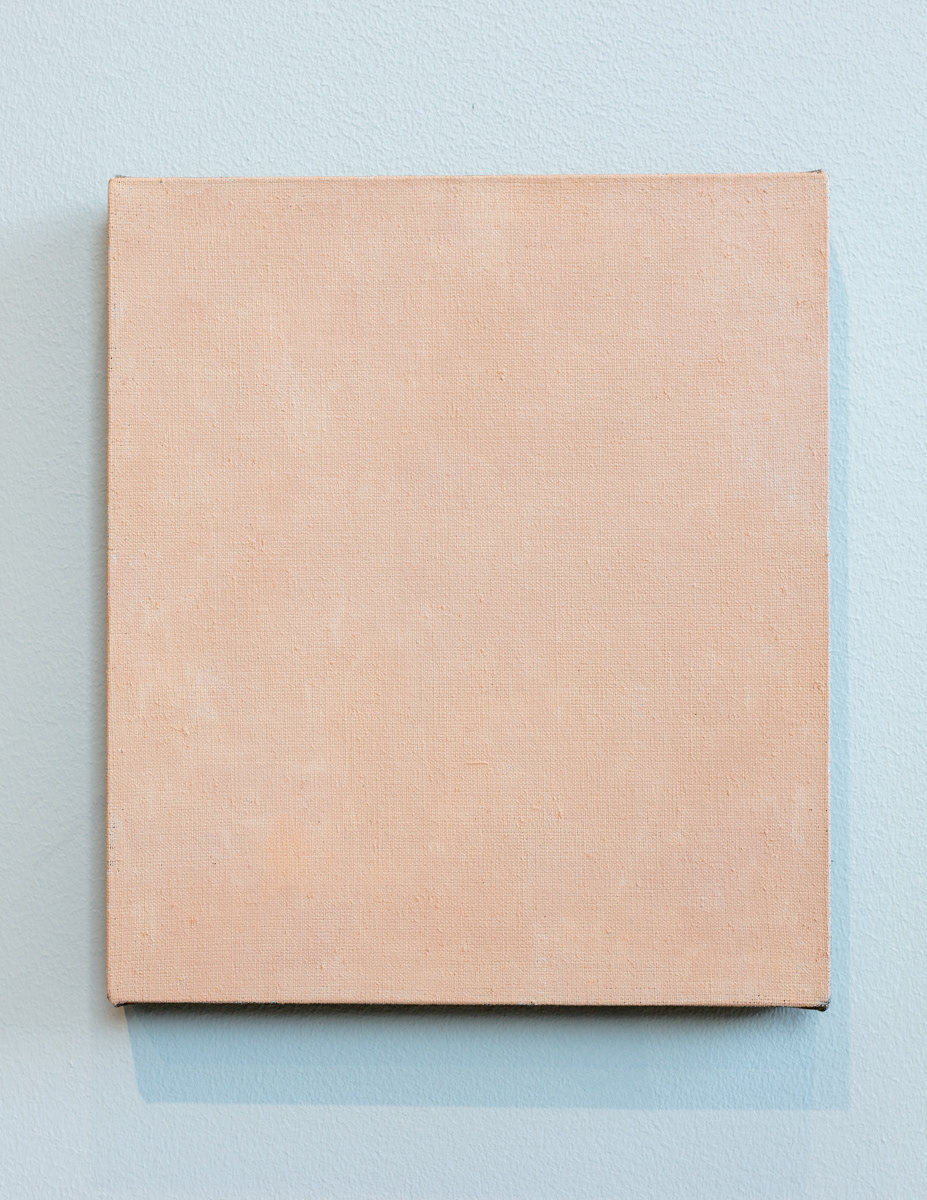Tapping fingers as a way to speak 2023 Öljy pellavalle / Oil on linen 40 x 35 cm