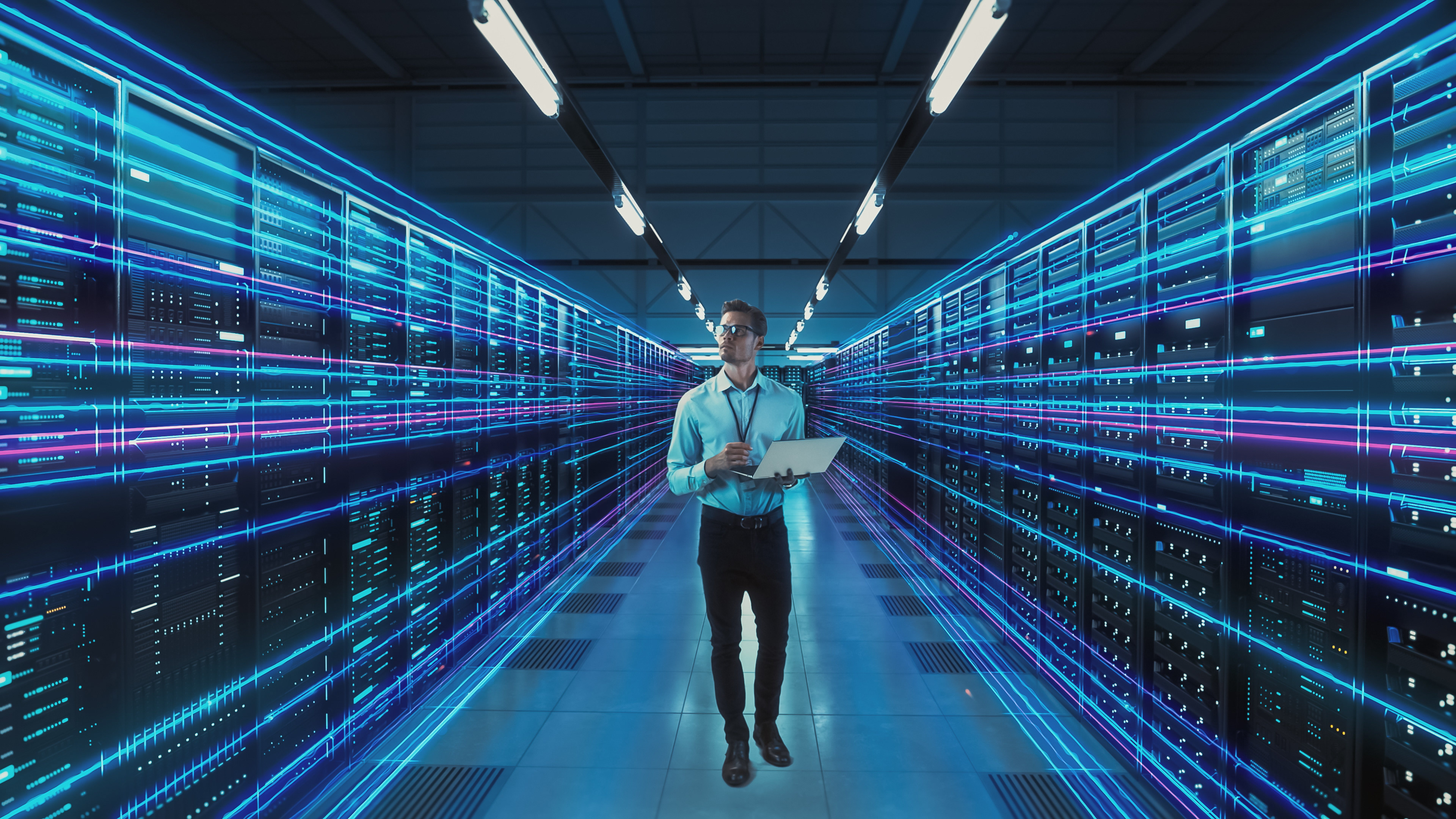 CLOUD COMPUTING ONLINE SERVICE @ Adobe Stock