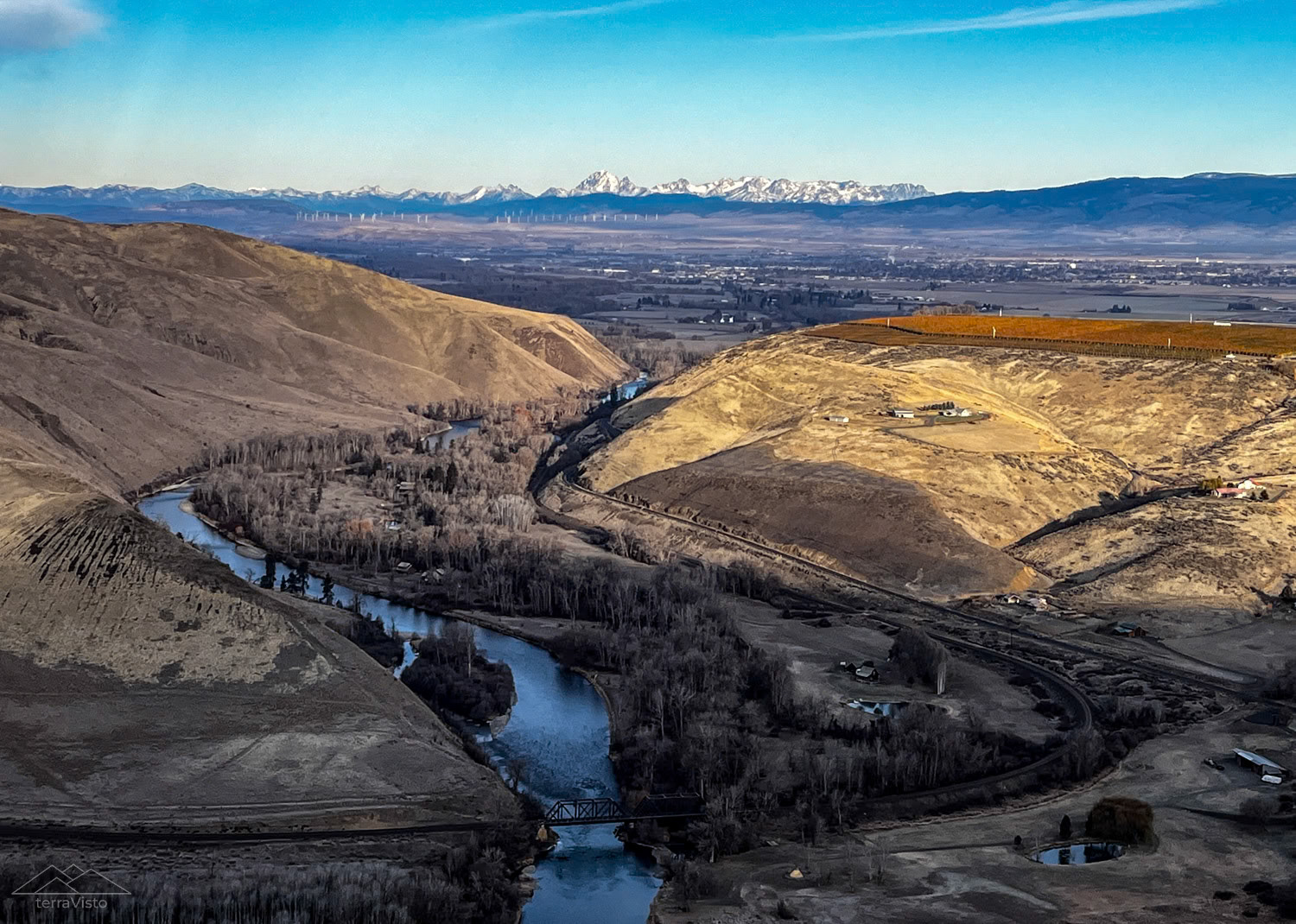 The Kittitas Valley and Stuart Range, visible from Manastash Ridge in Yakima River Canyon