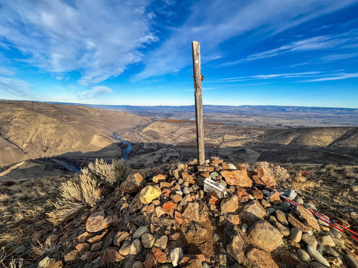 Top of the Rattlesnake Dance Ridge trail