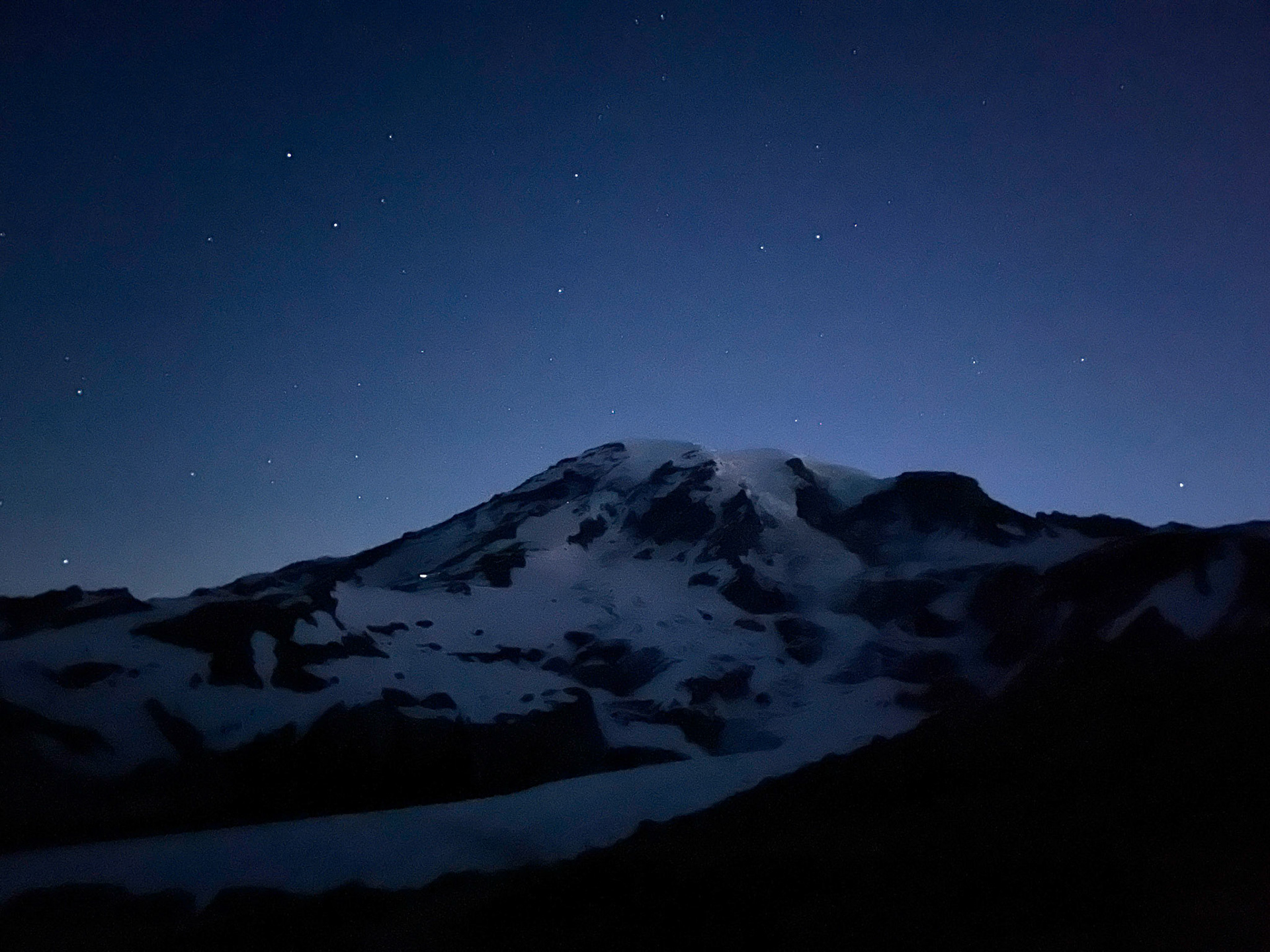iOS night photo: Mt Rainier from Skyline trail @ 0400hrs. You can see how there is much interpolation, giving the image a brushed look. I'm down with this!
