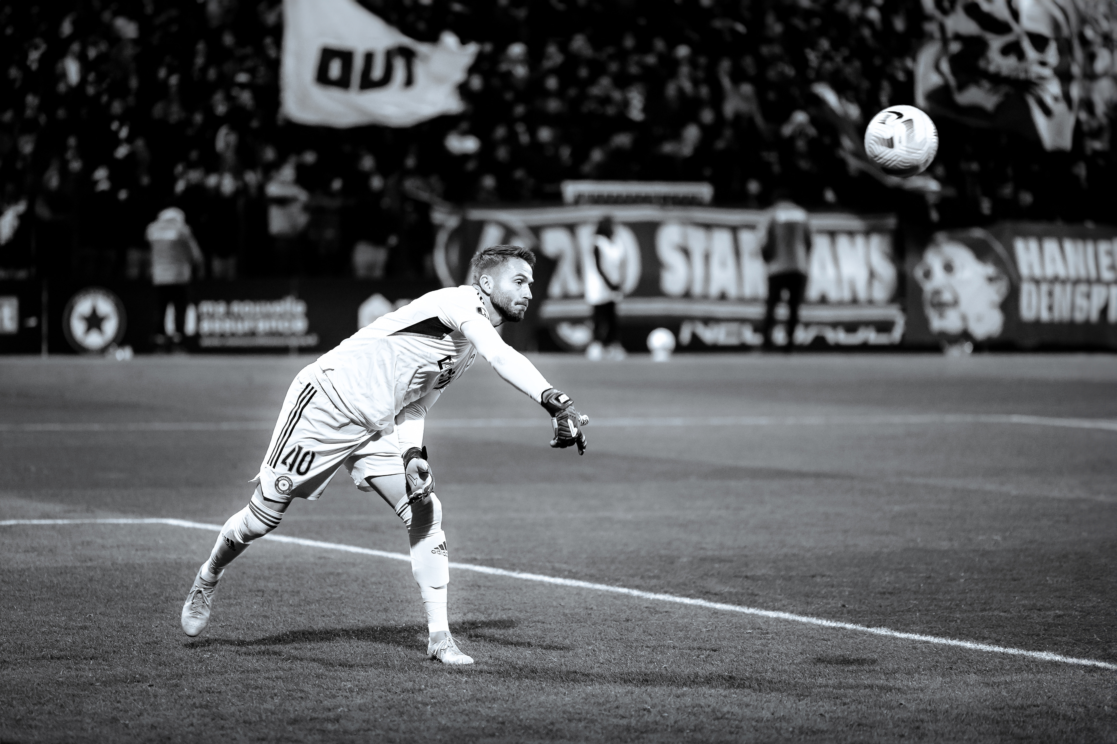 Red Star FC - FC Versailles • 07/12/2022