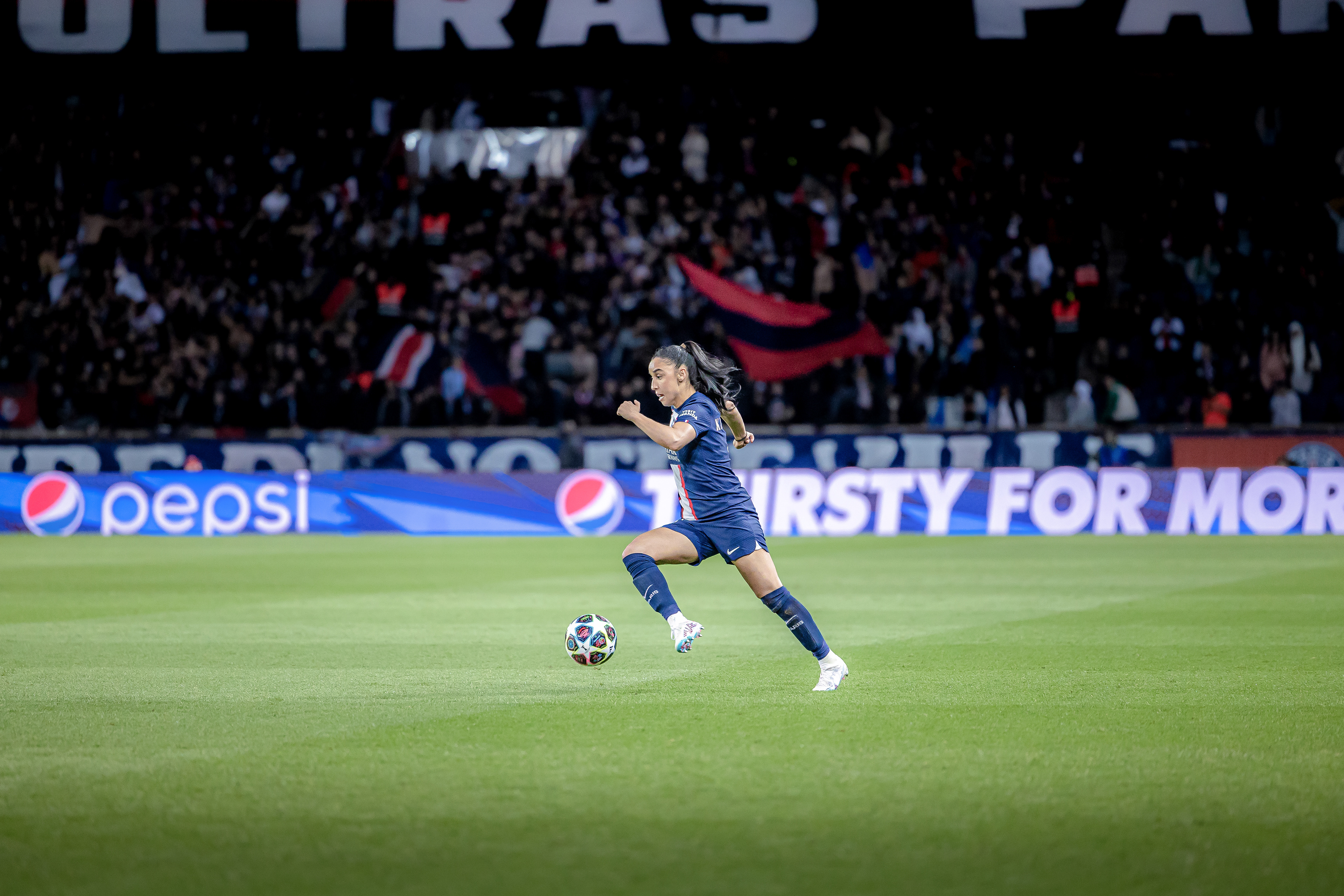 Paris Saint-Germain - VFL Wolfsburg • 22/03/2023