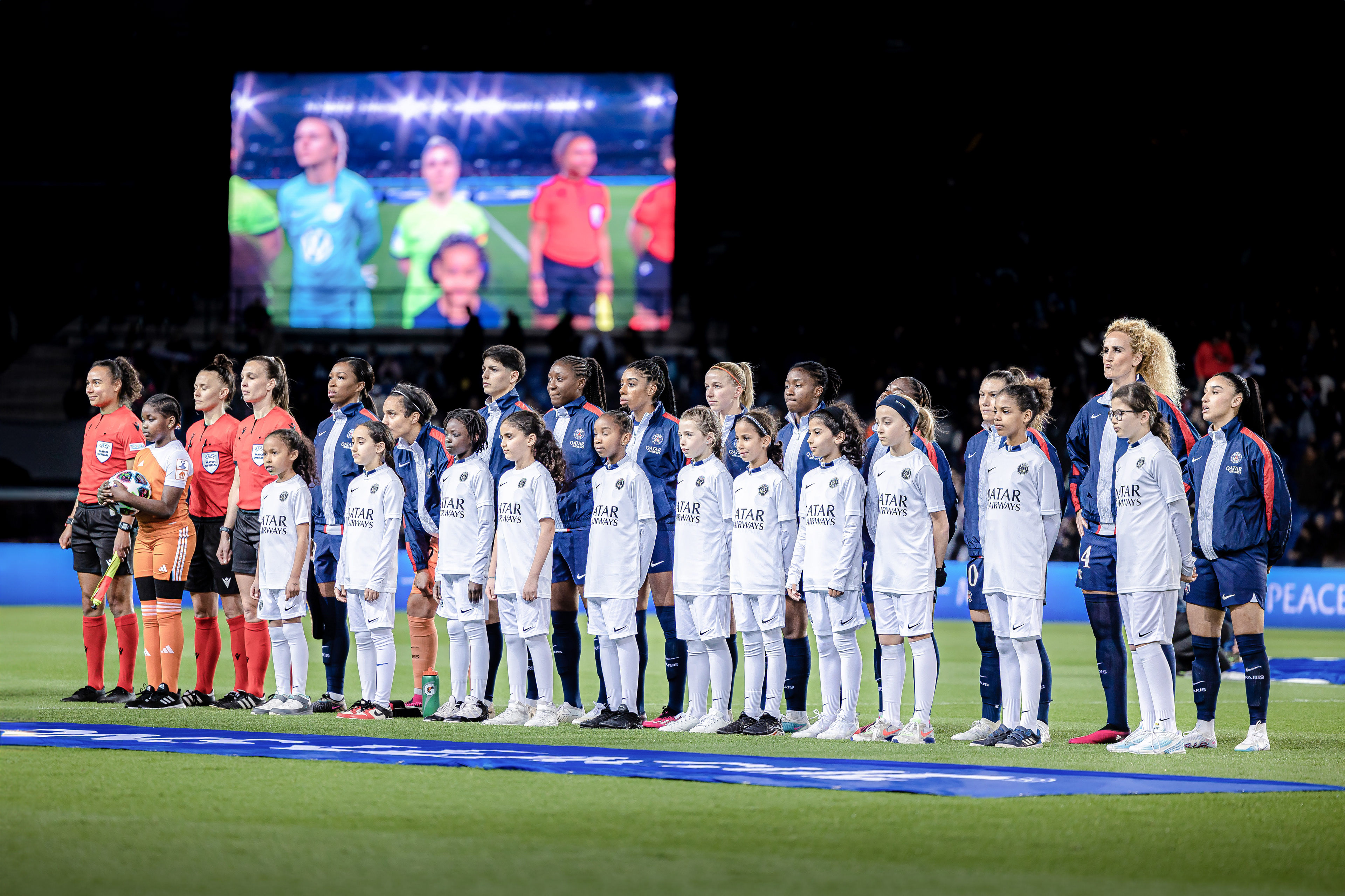 Paris Saint-Germain - VFL Wolfsburg • 22/03/2023