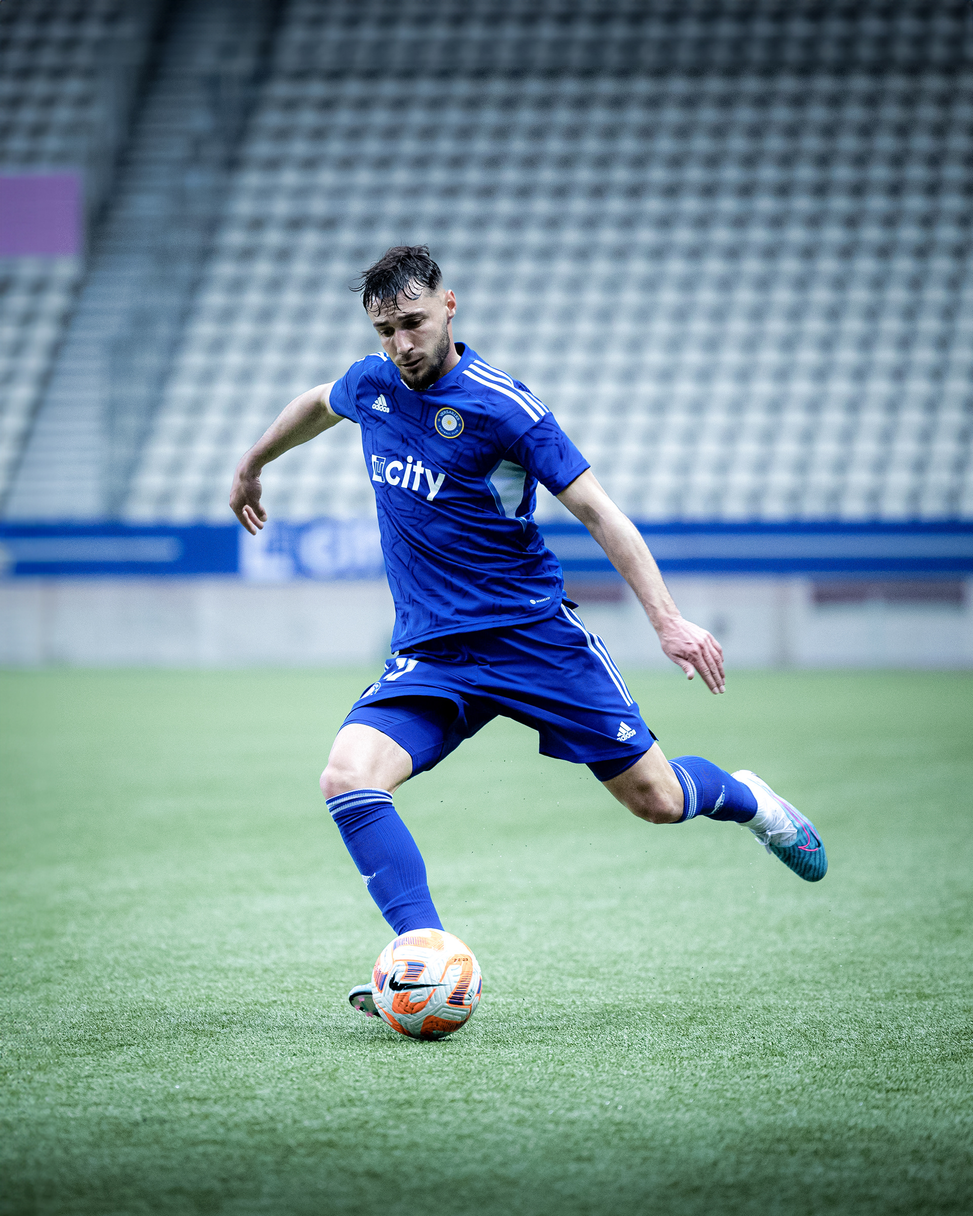 FC Versailles - FC Villefranche Beaujolais • 14/04/2023