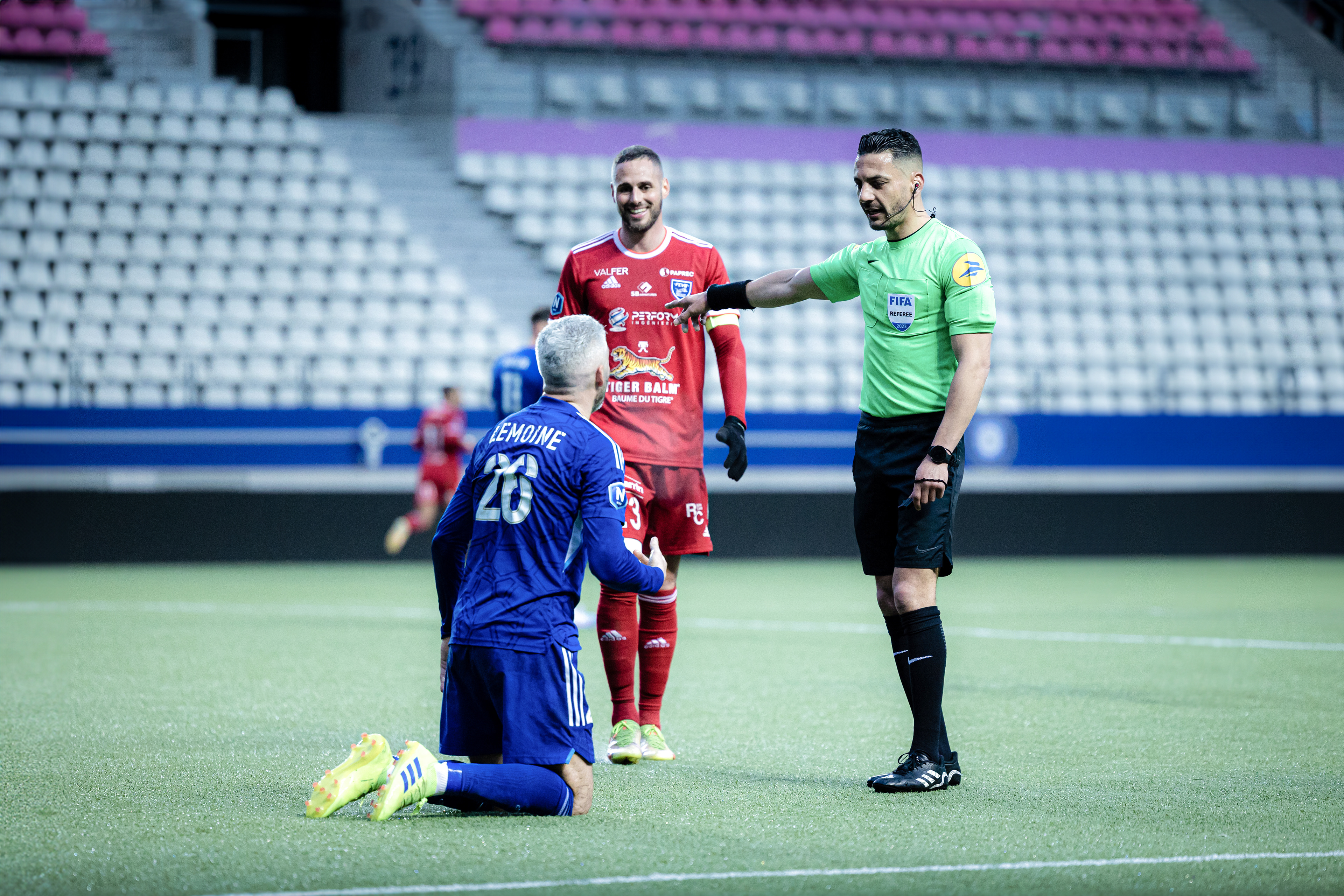 FC Versailles - FC Villefranche Beaujolais • 14/04/2023