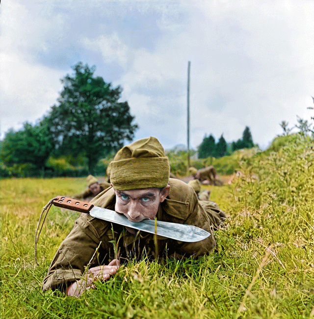 A British commando performing drills.
