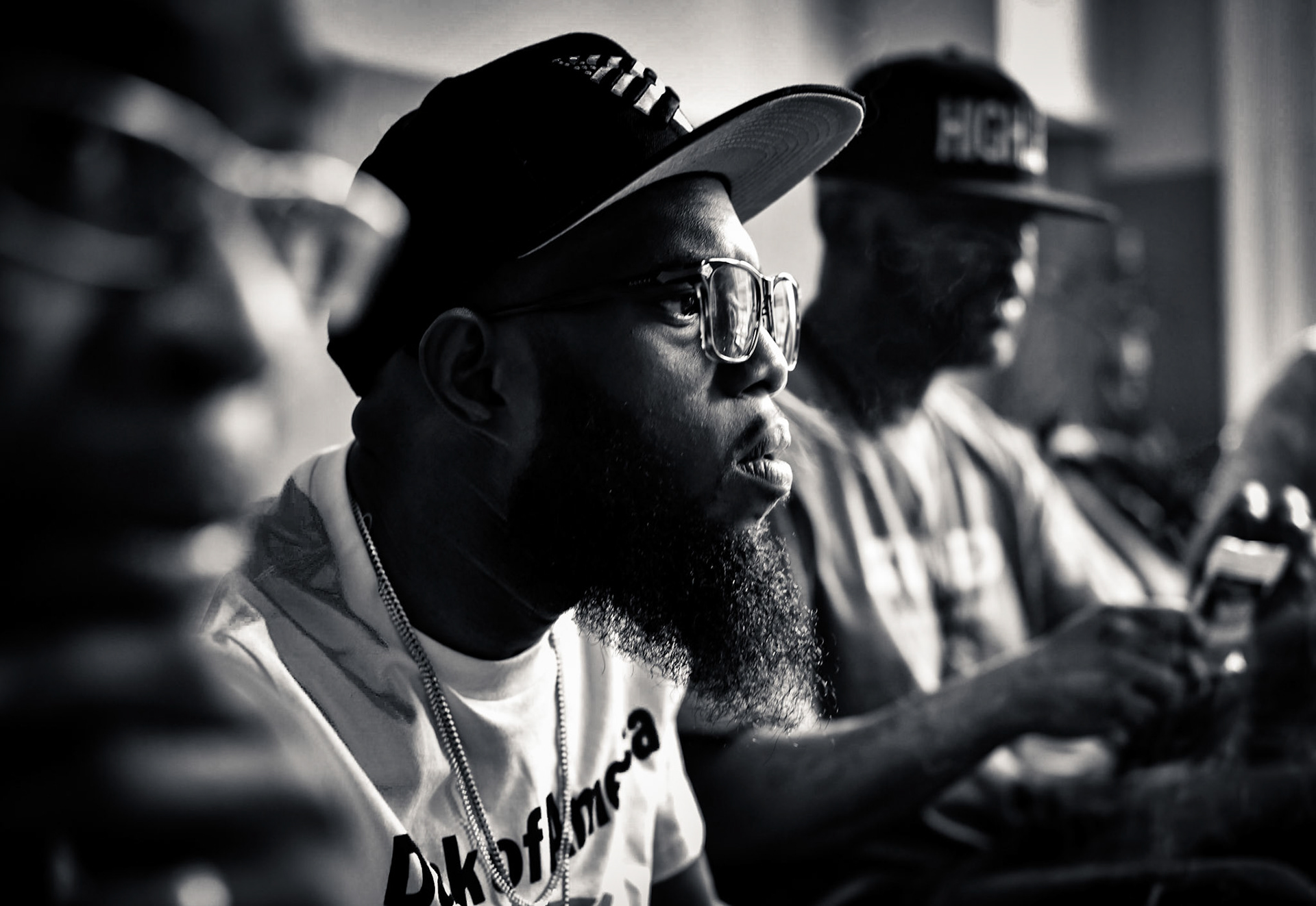 Prix D'Dami Coffeeshop. 420 smoke up with musicians Freeway and Mario Cash.