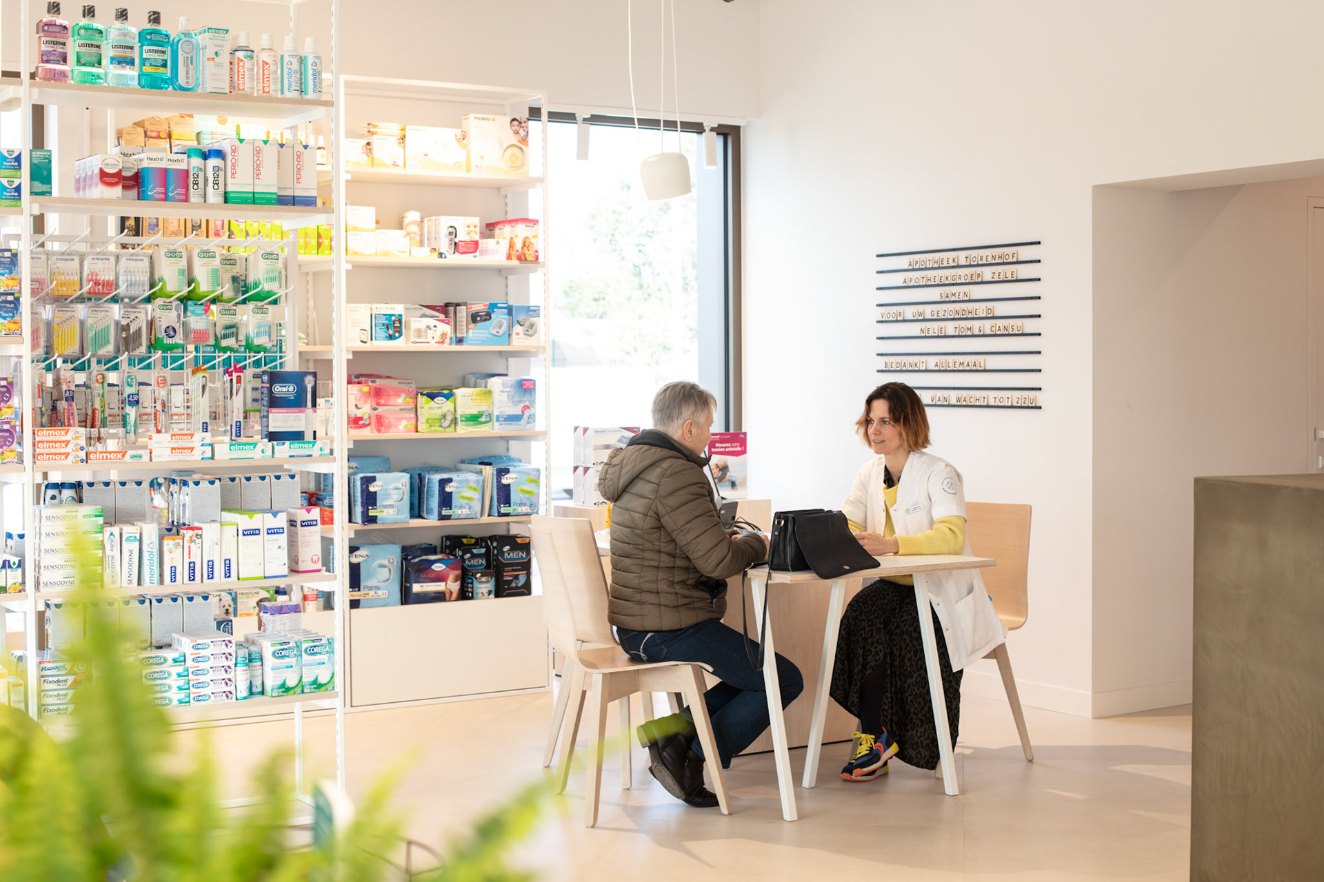20200202 Zele Torenapotheek pharmadecor pict FRANK ABBELOOS