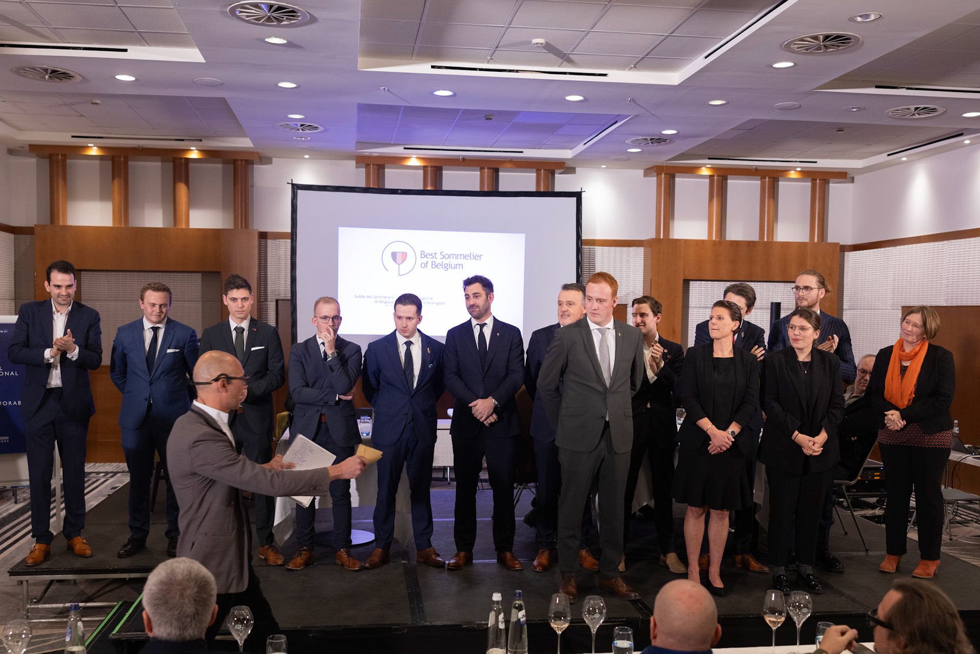 20231112 ANTWERP, BELGIUM Radisson Blu Astrid Hotel, final Best Sommelier of Belgium. Balemans Margaux – Sanglier des Ardennes is Bussy with her test on the picturesThis official title, unlike various commercial initiatives, not only comes with a trophy, valuable prizes, and enduring recognition but also opens doors for the winner to compete in European and World Championships. These global competitions are organized by ASI (Association Sommeliers International), currently led by the Belgian William Wouters.