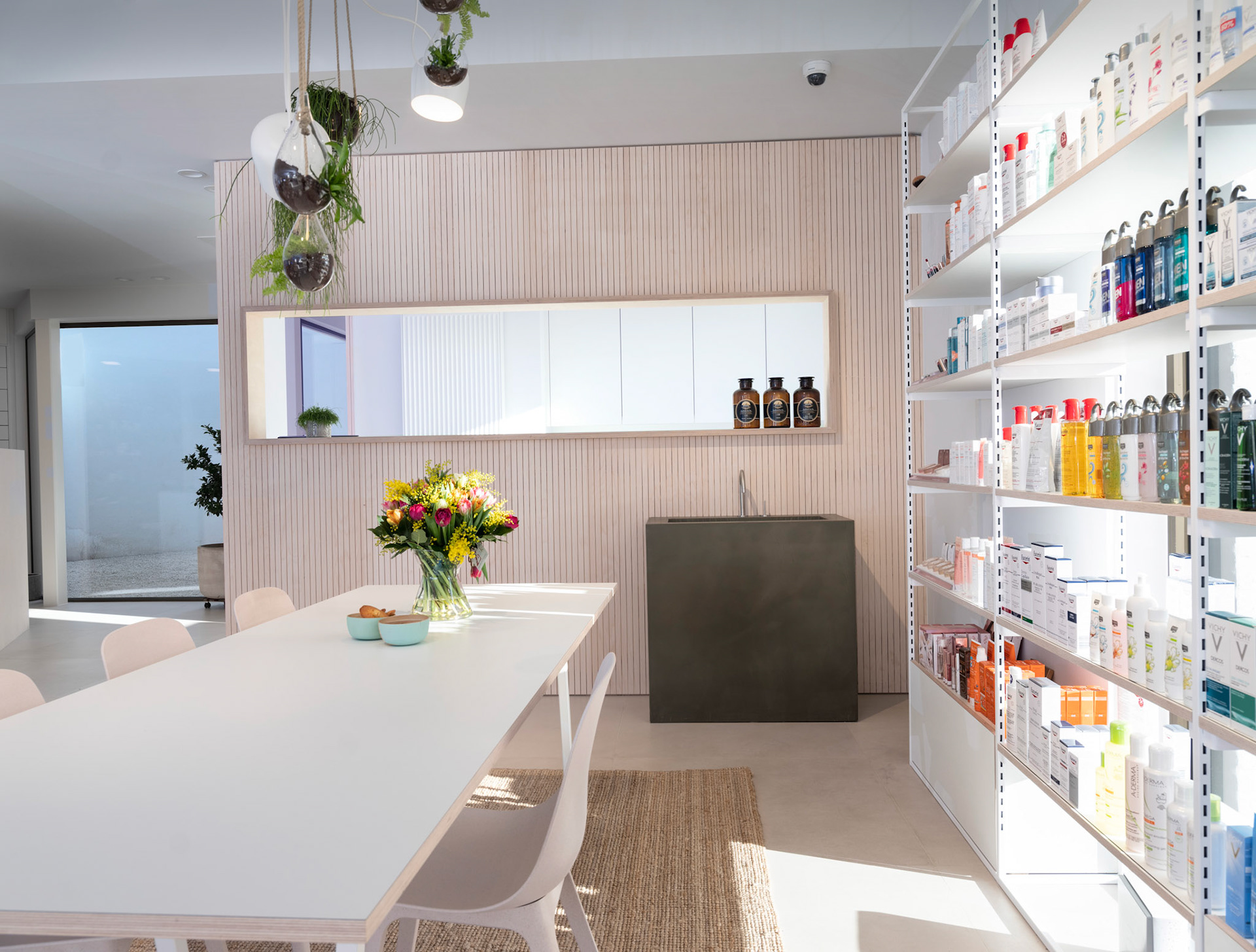 20200202 Zele Torenapotheek pharmadecor pict FRANK ABBELOOS