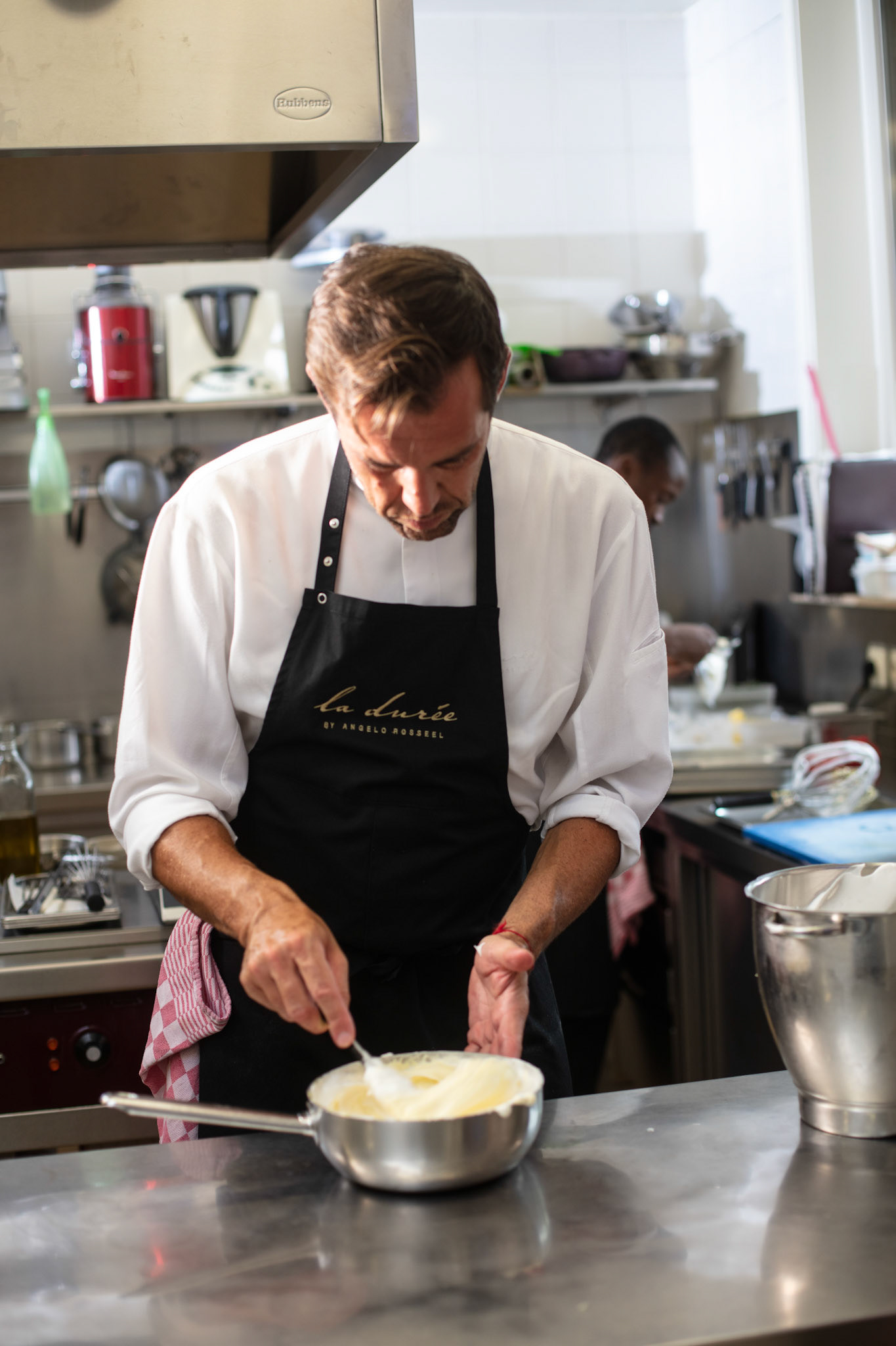 20190828 IZEGEM BELGIUM La Duree restaurant van Angelo Rosseel voorbereiding van een soufflé gastronomie chef kok foodporn pict Frank Abbeloos