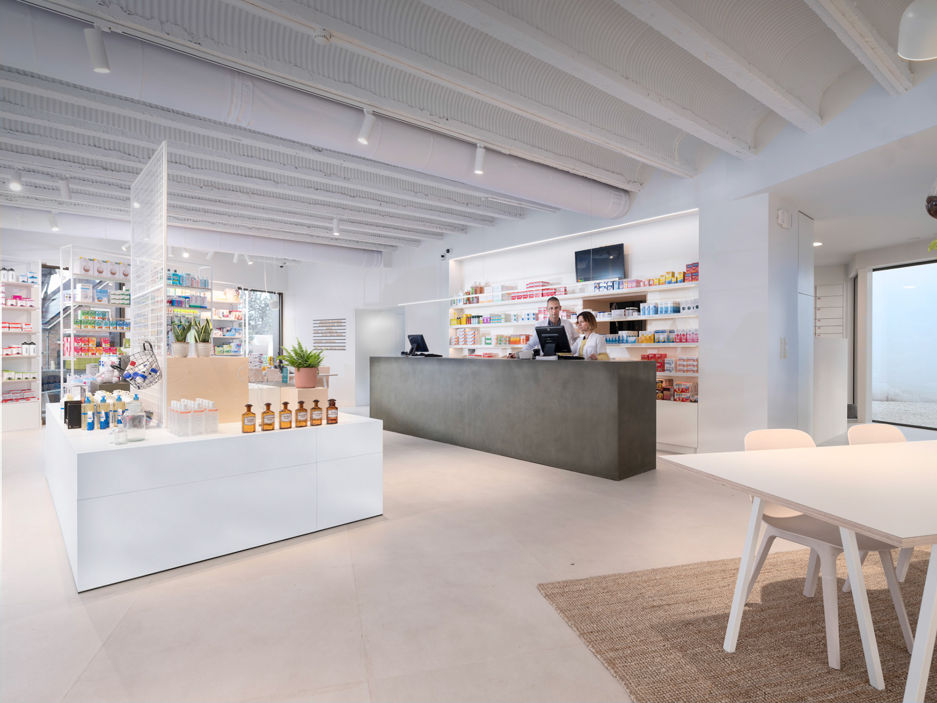 20200202 Zele Torenapotheek pharmadecor pict FRANK ABBELOOS