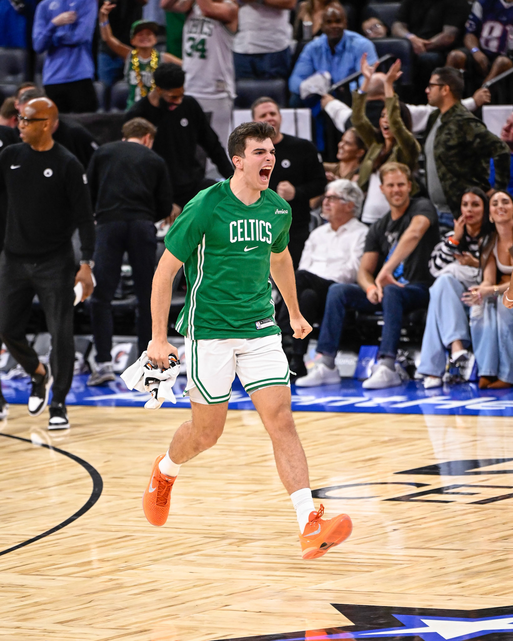 ORLANDO, FL - NOVEMBER 9, 2025: Boston Celtics vs Orlando Magic at Amway Arena (Photo by Keith Sliney).