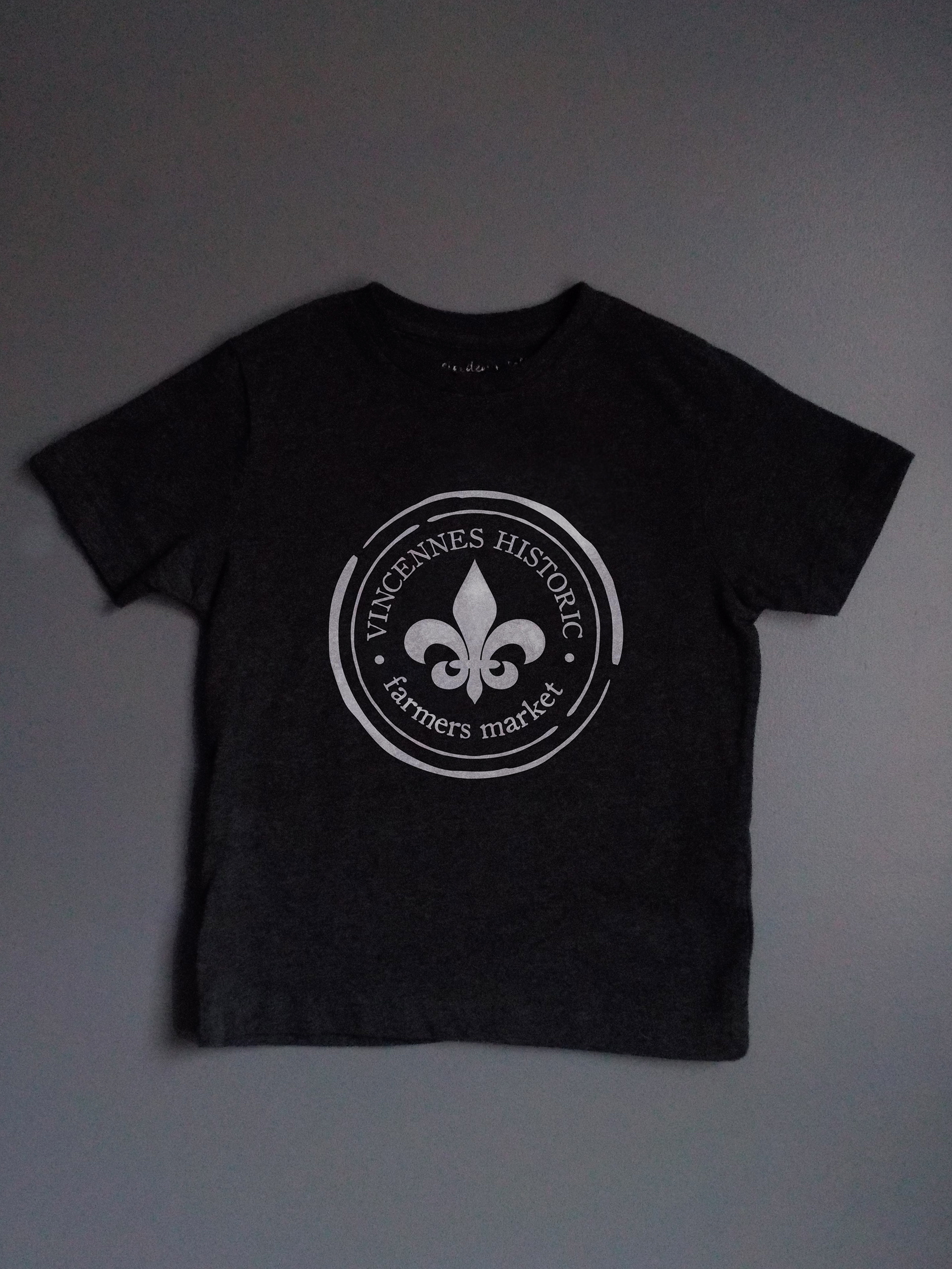 Logo Mockup - T-shirt