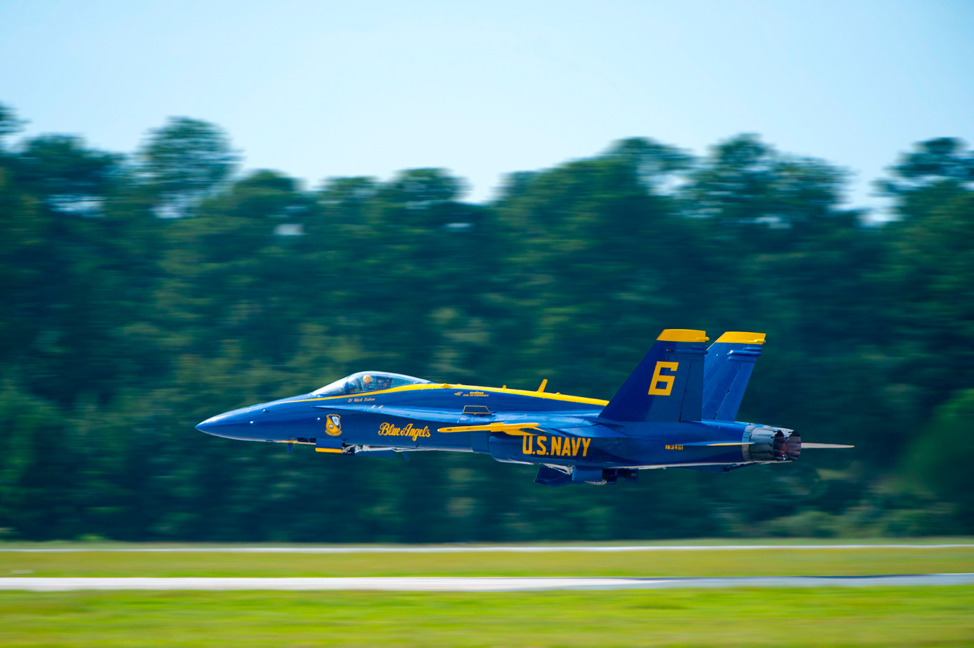 Blue Angels F/A-18 on the deck!