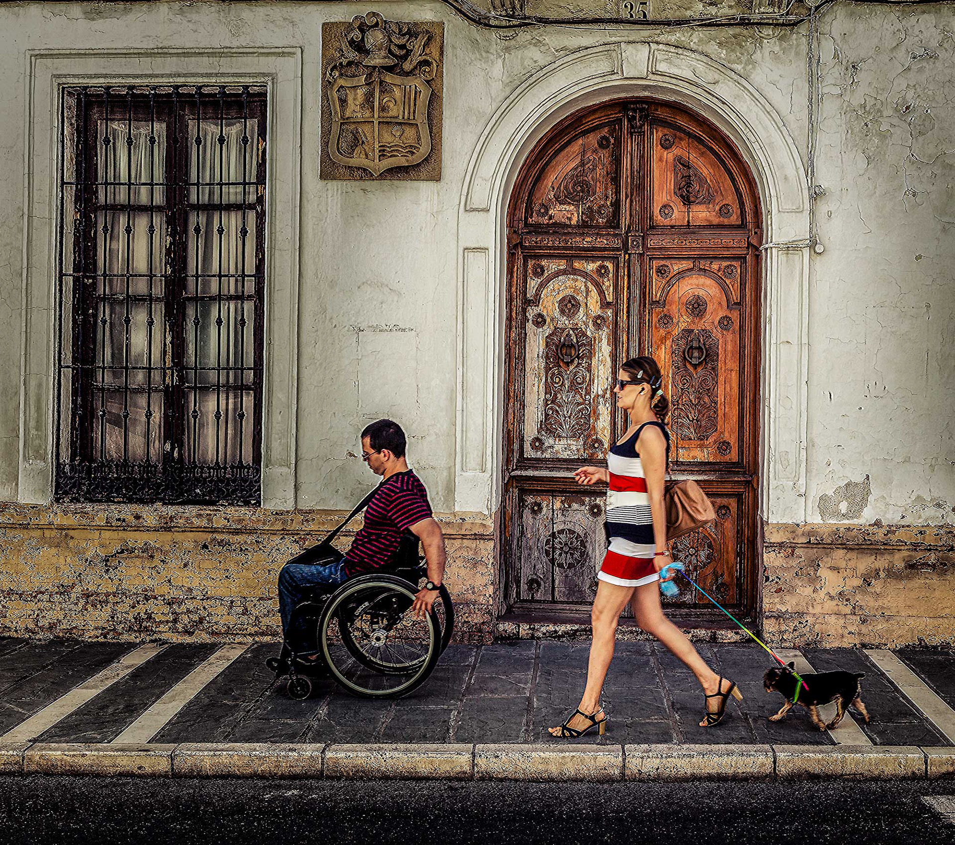 Going Walkies. Ronda. Spain.