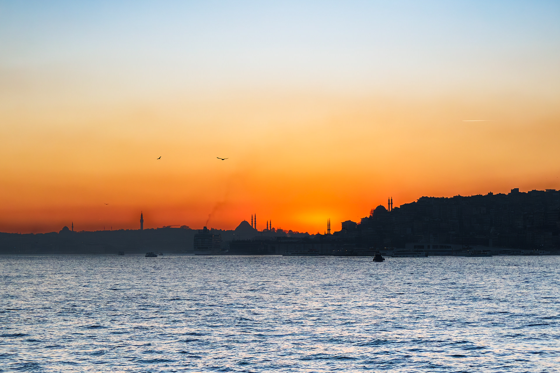 Colorful İstanbul © All rights reserved. Tüm Hakları Saklıdır. Cem Kurtuluş, 2022-2025