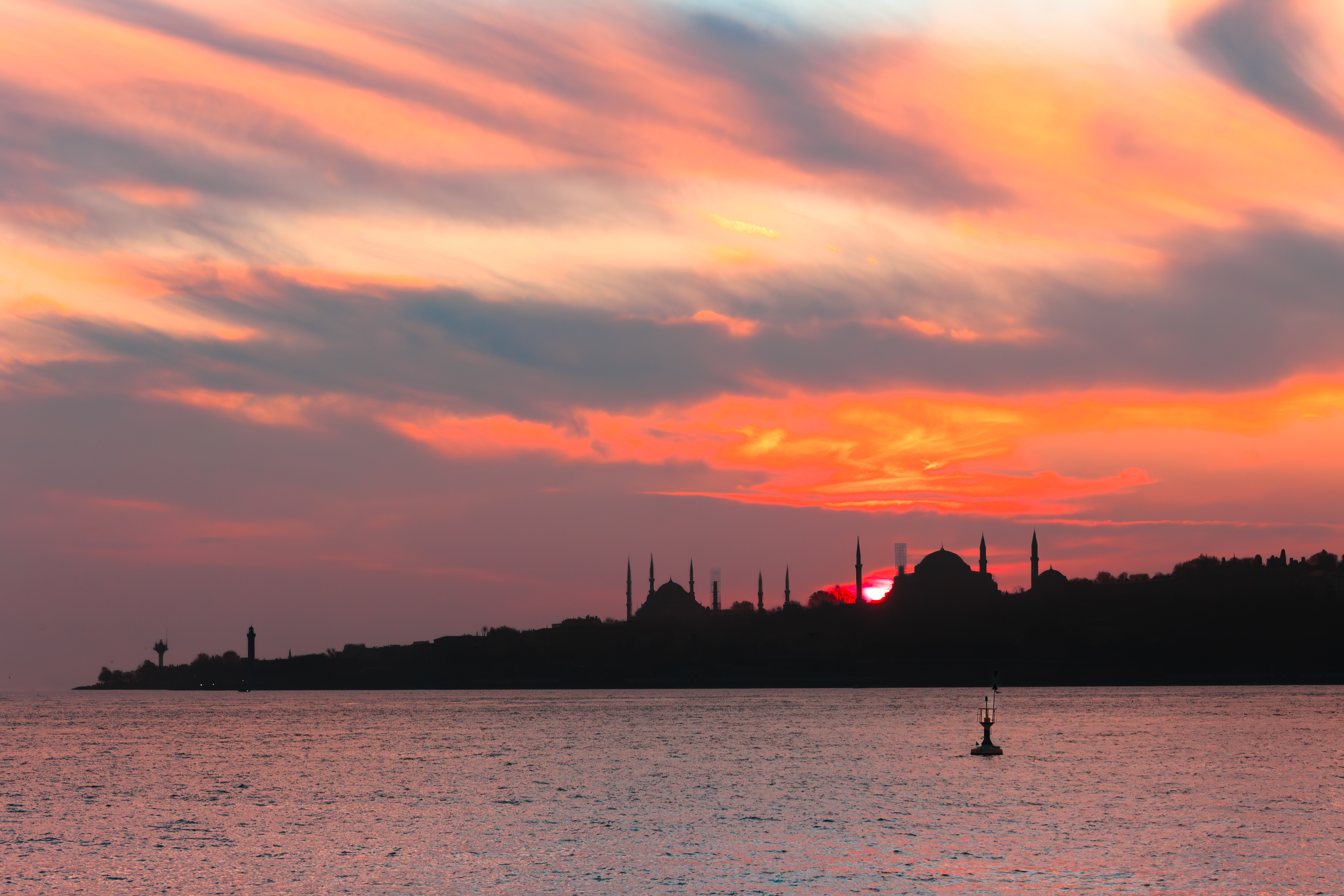Colorful İstanbul © All rights reserved. Tüm Hakları Saklıdır. Cem Kurtuluş, 2022-2025