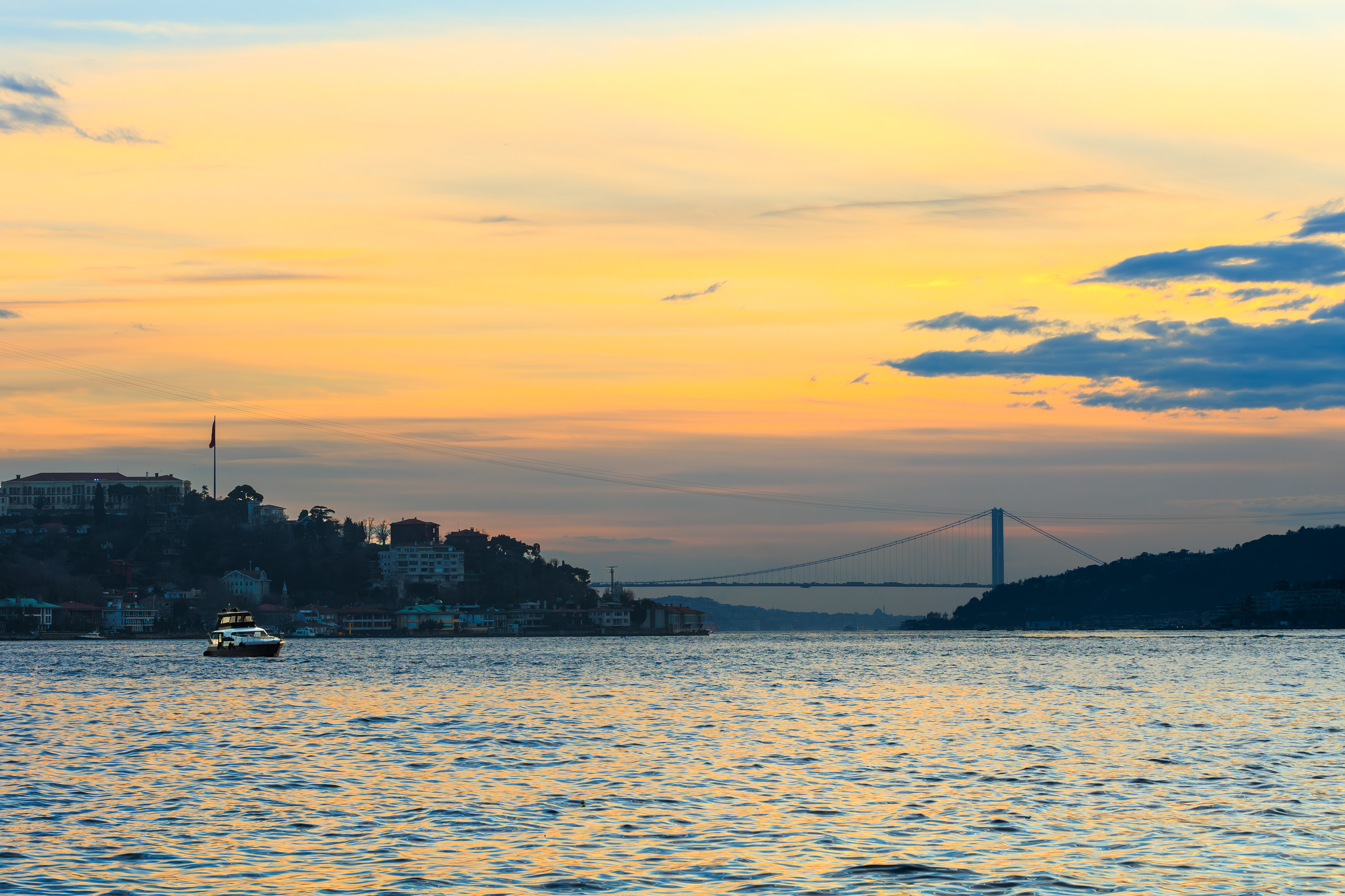 Colorful İstanbul © All rights reserved. Tüm Hakları Saklıdır. Cem Kurtuluş, 2022-2025