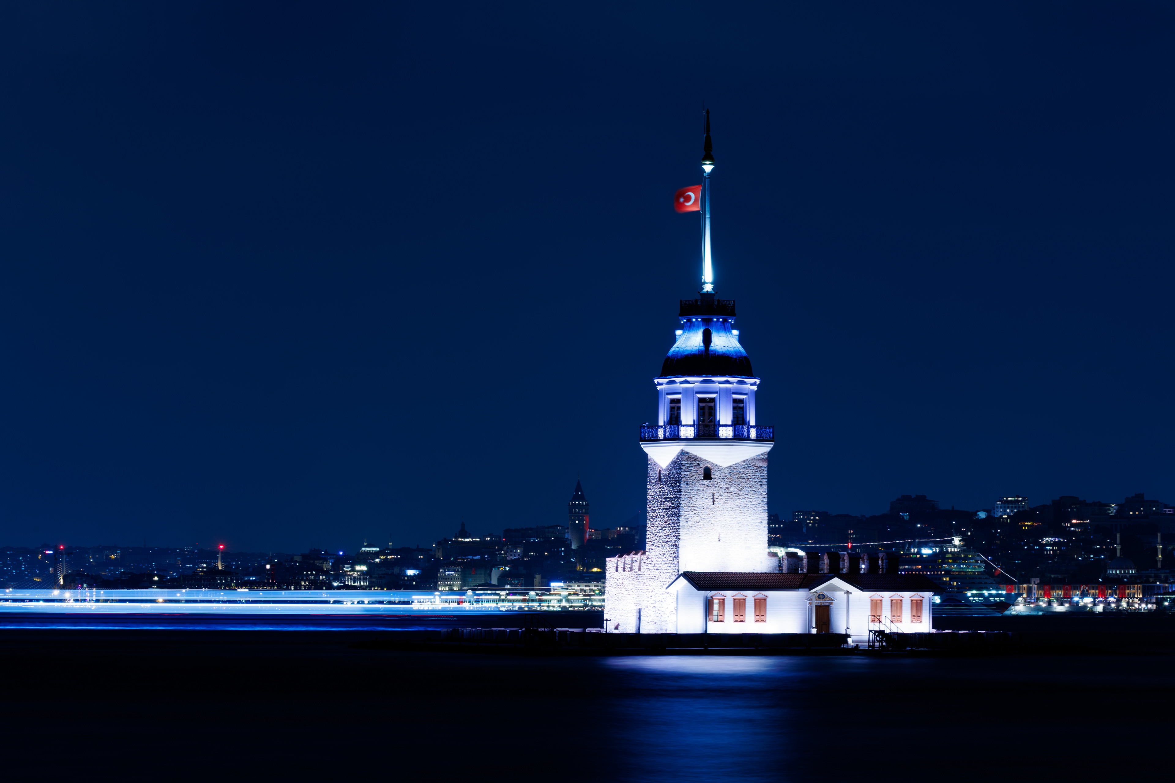 Lightex © All rights reserved. Tüm Hakları Saklıdır. Cem Kurtuluş, 2022-2025
