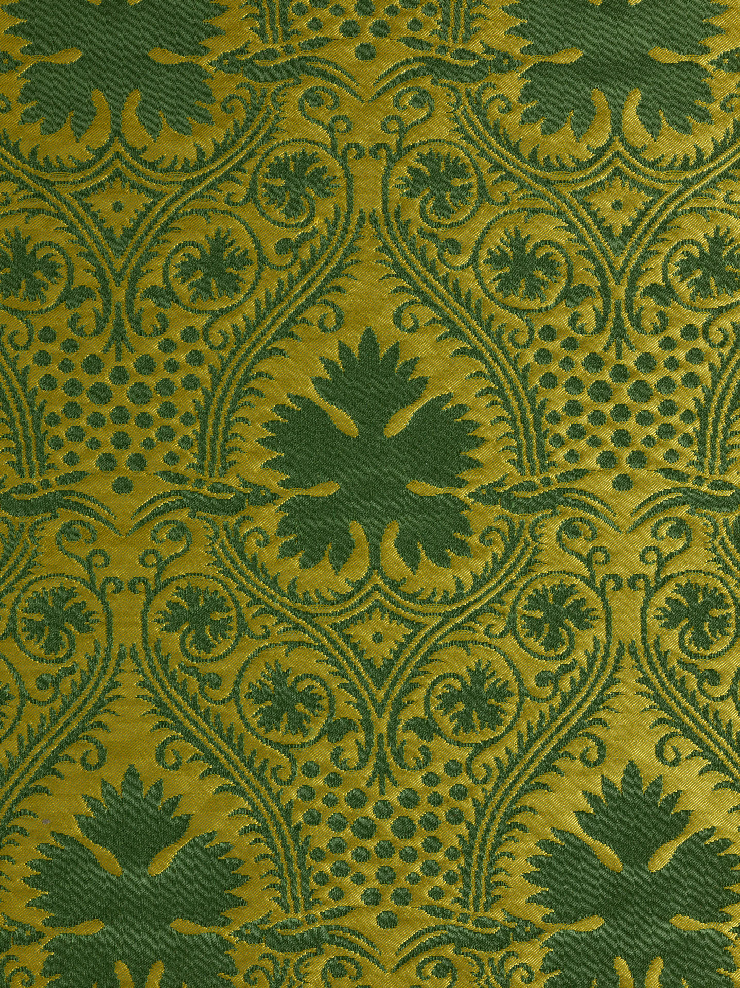 Furnishing fabric, 'Magdalen', silk damask, Warner & Sons, probably Braintree, Essex, 1895 © the Victoria and Albert Museum, London 