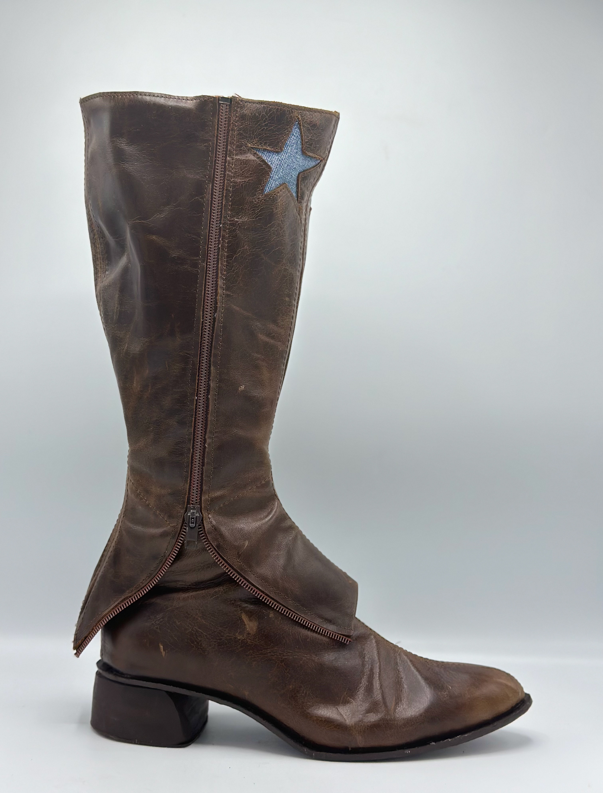 Star Fitted Boots / Fall 2024