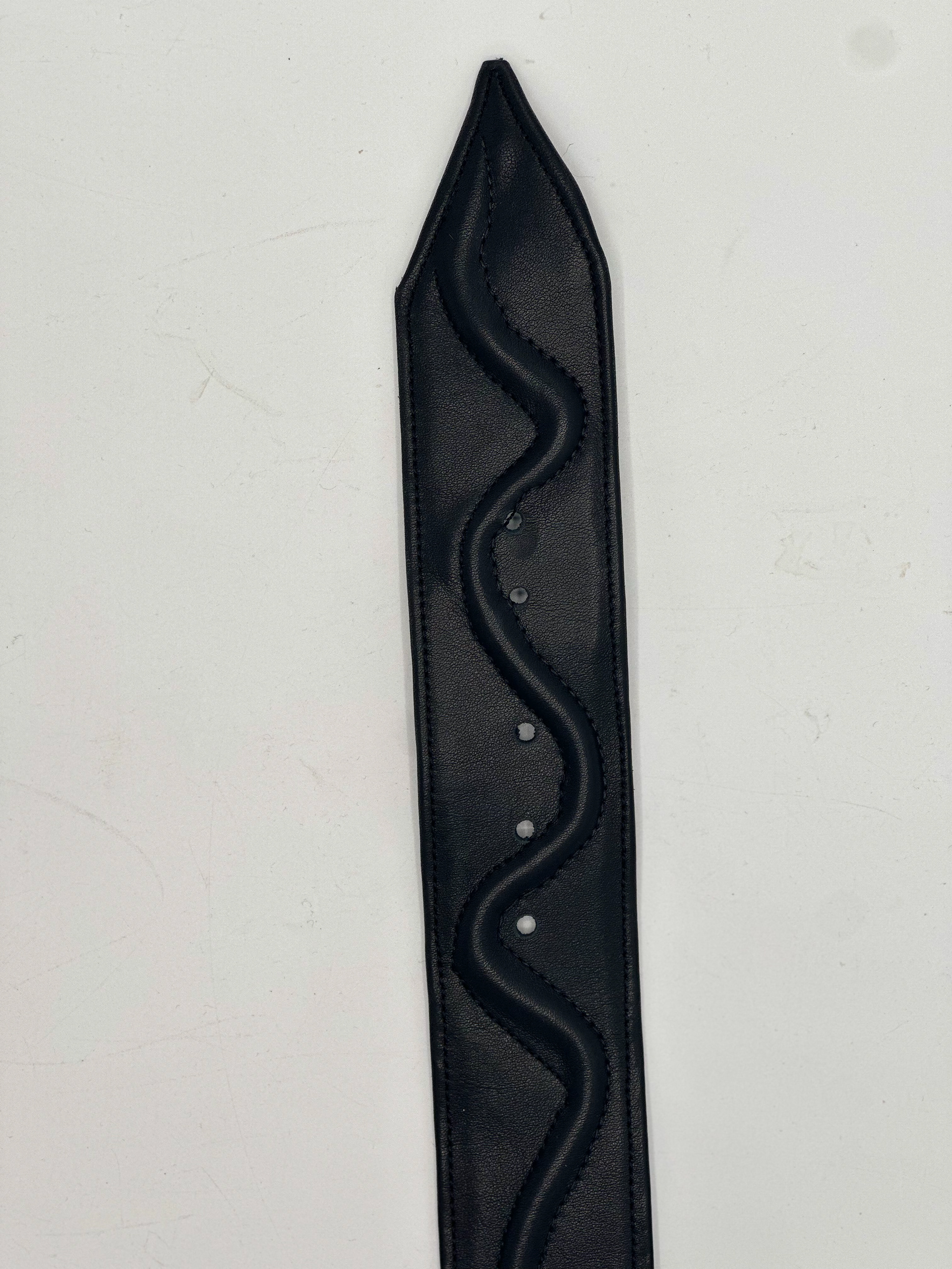 Turned Edge Leather Belt / Fall 2024