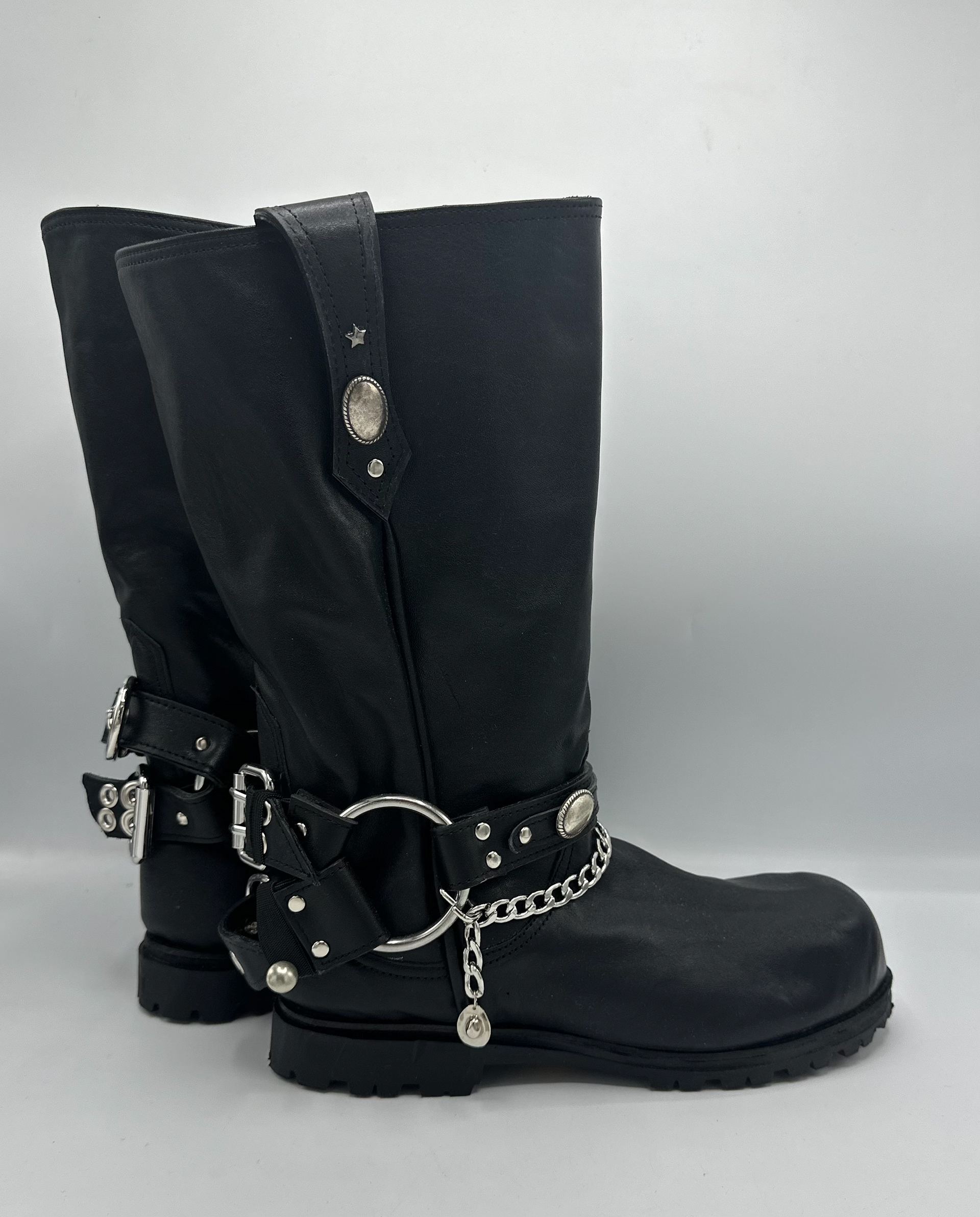 Moto Pull Up Boots / Fall 2024
