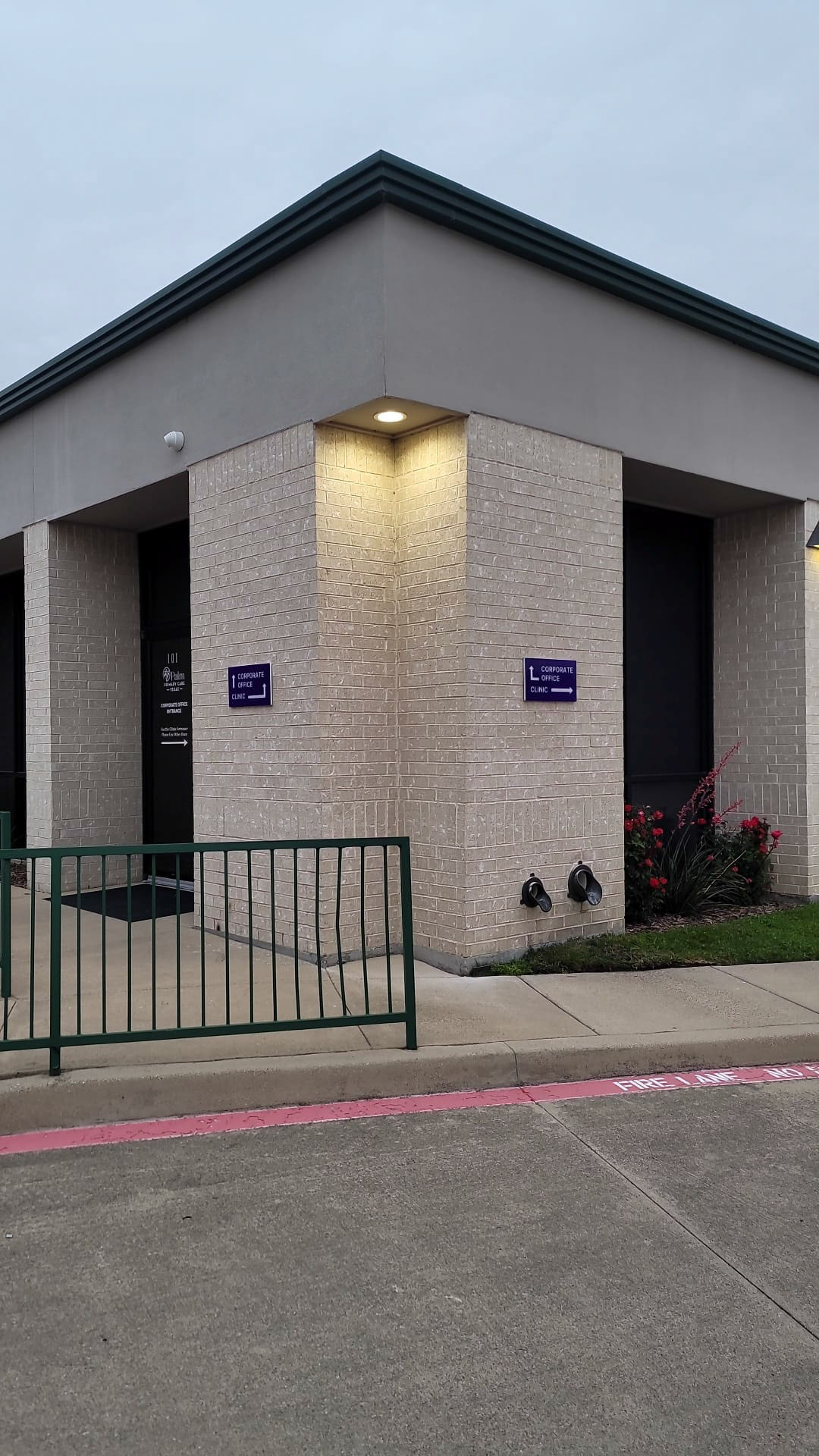 HQ Office: Corporate Side - Tanglewood, TX