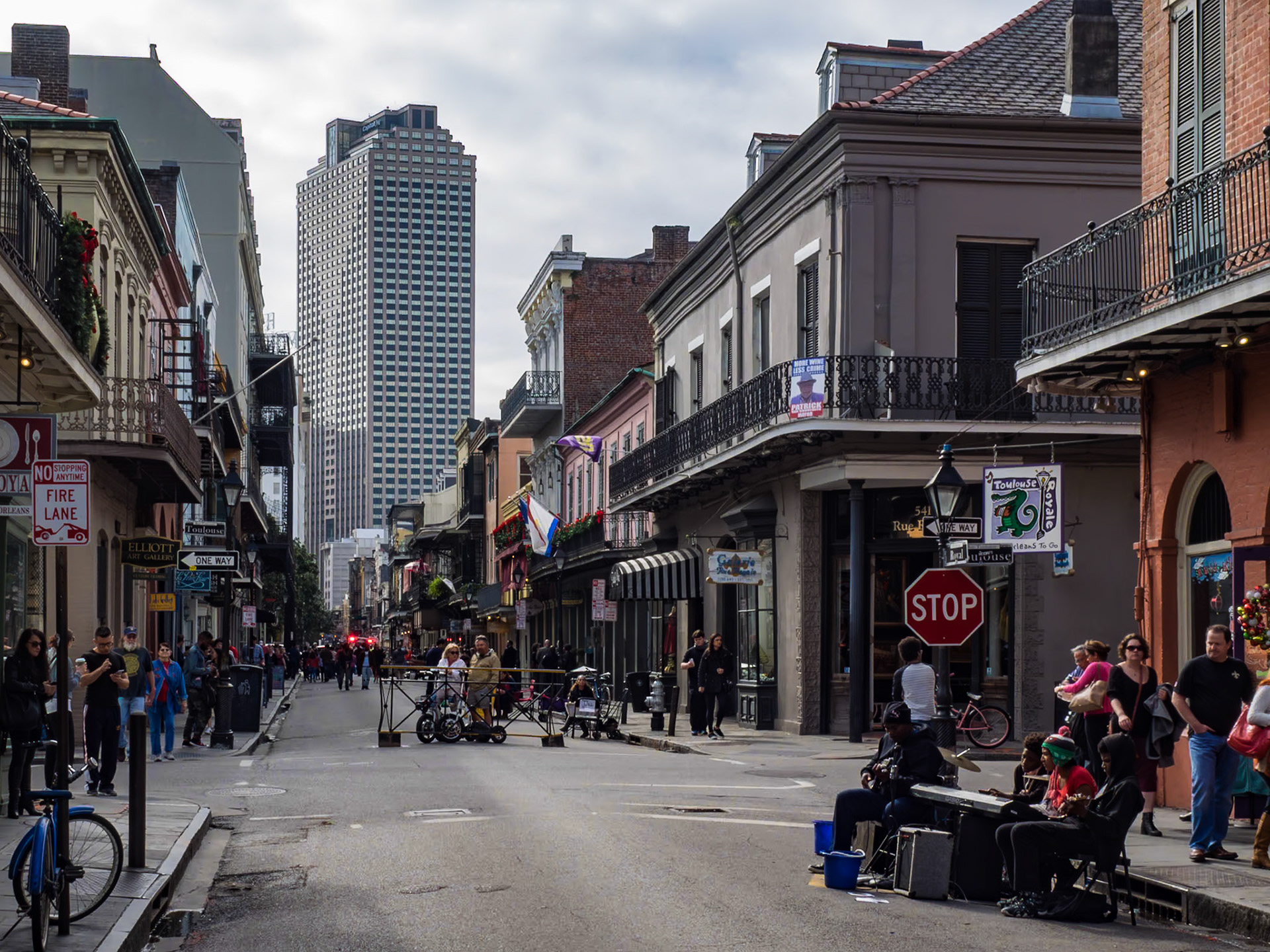 NOLA Street Scenes