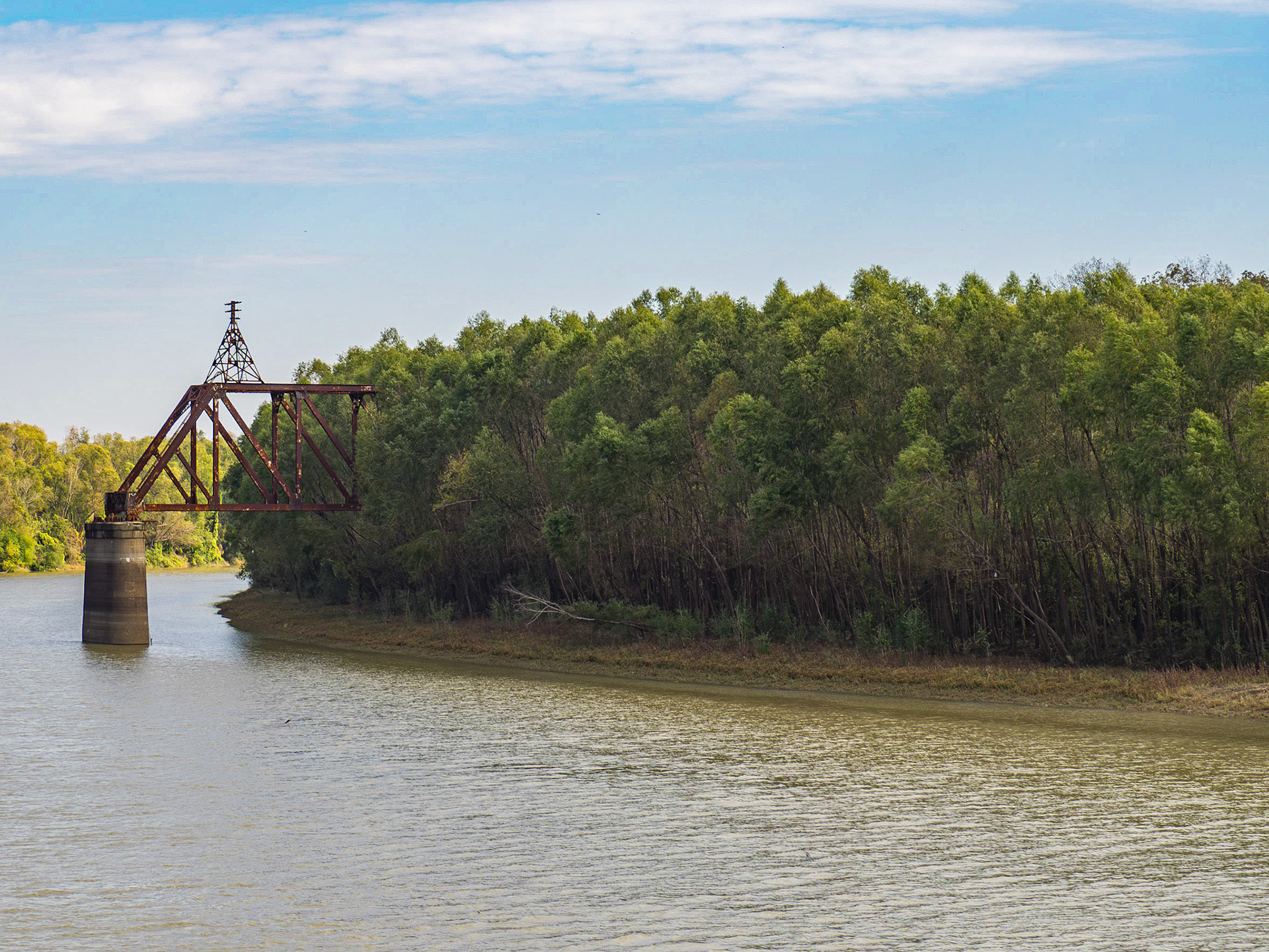 Derelict bridge off Hwy 61