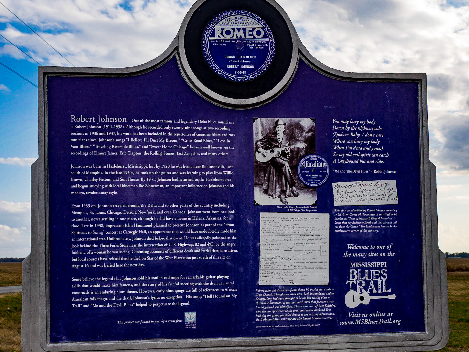 Robert Johson gravesite, near Greenville, MS