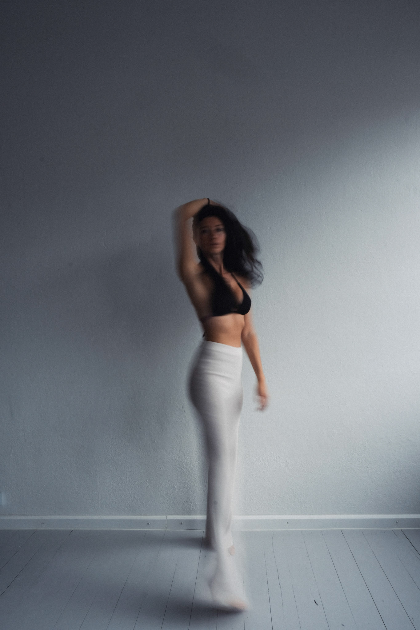 Ella Magū