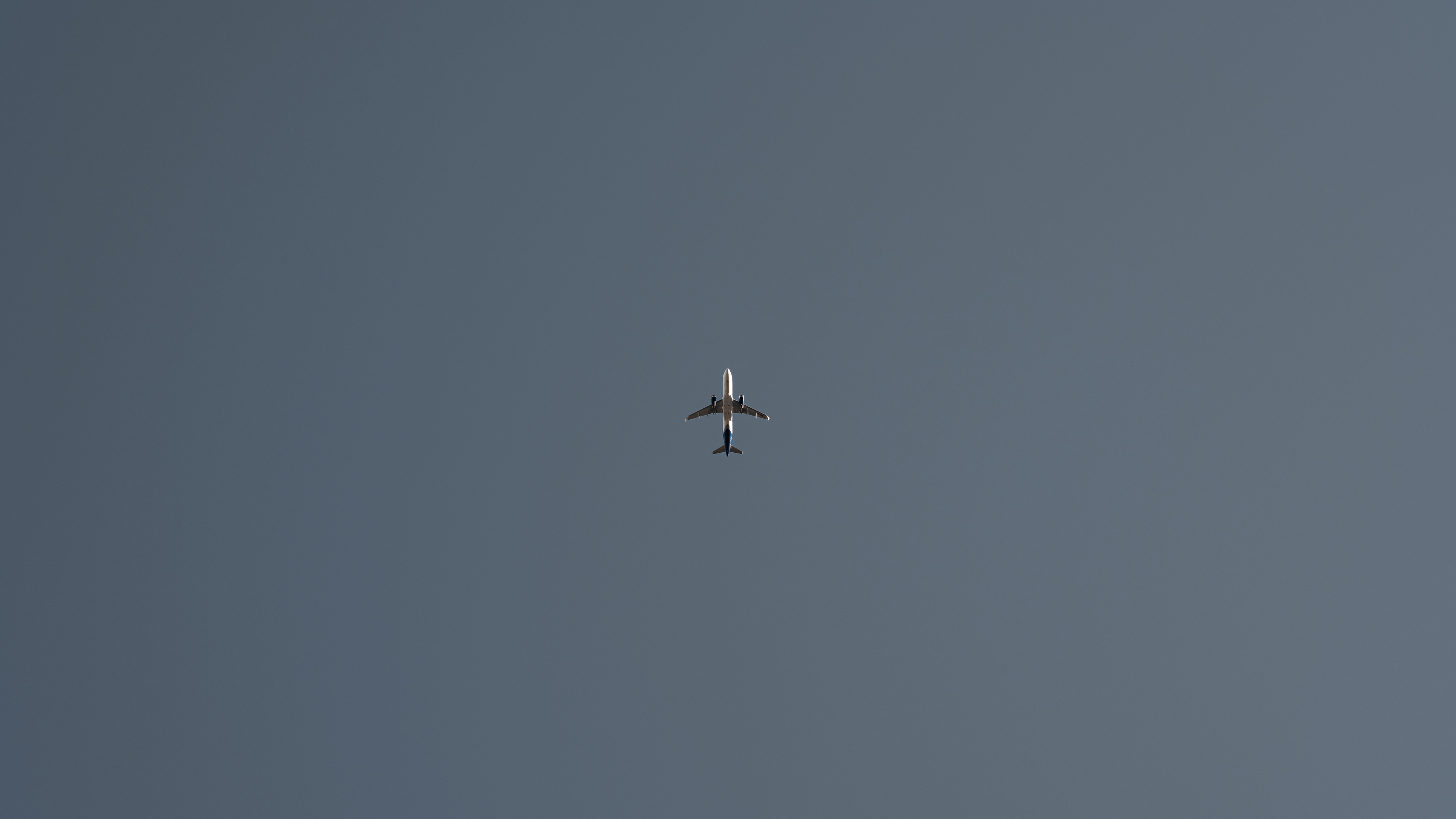 Skybound Minimalism
