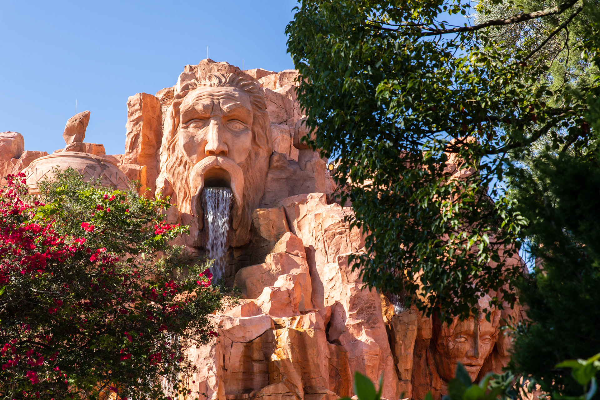 Mythos Restaurant is a unique visual feast at The Lost Continent. The food is also good.