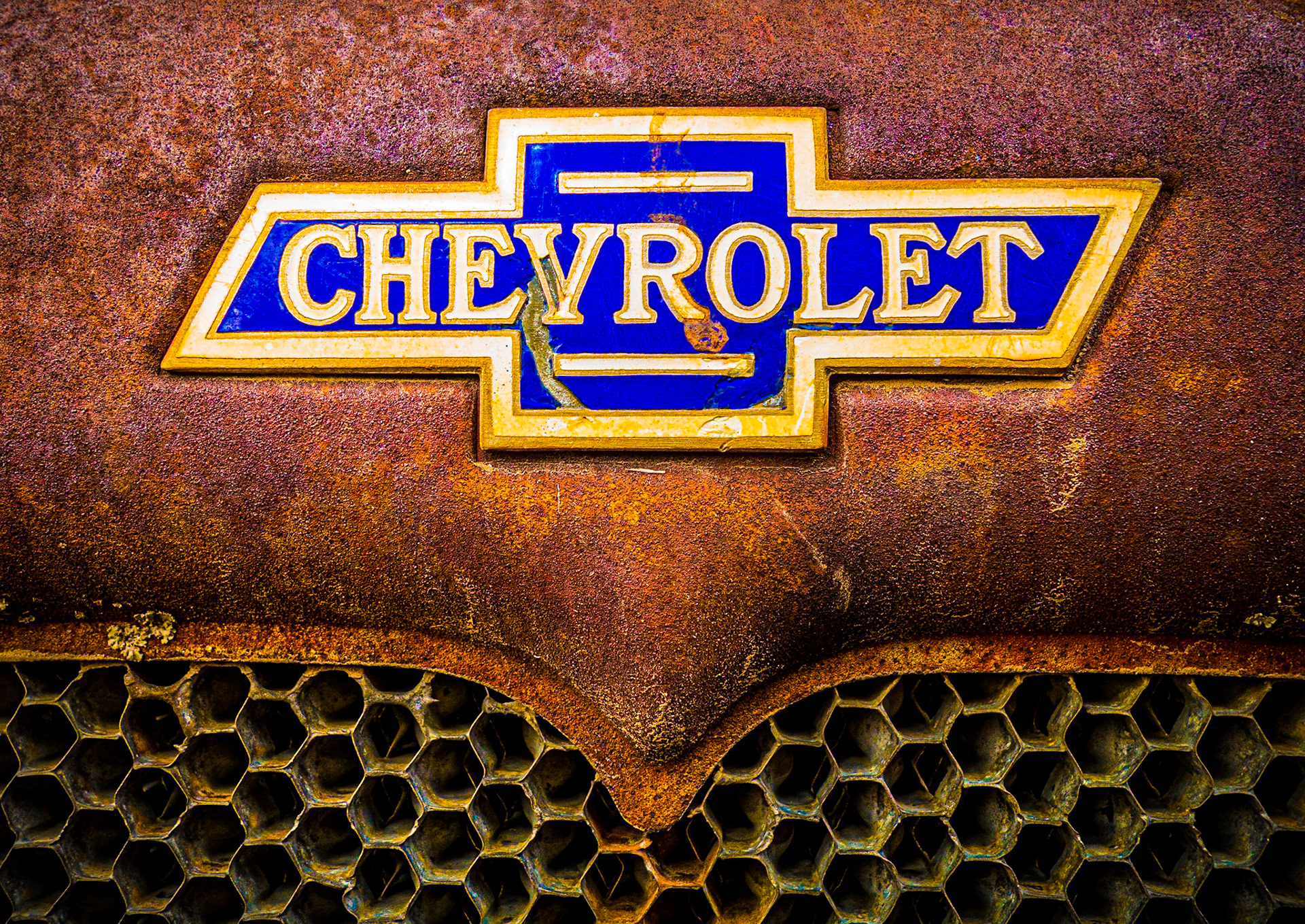 November 16, 2019Late 1920's Chevrolet radiator bowtie logo. Likely from a 1927 Chevrolet Series AA Capitol pickup truck. Photographed at a farm in the Palouse region of Washington State. No clue as to what color it originally was.