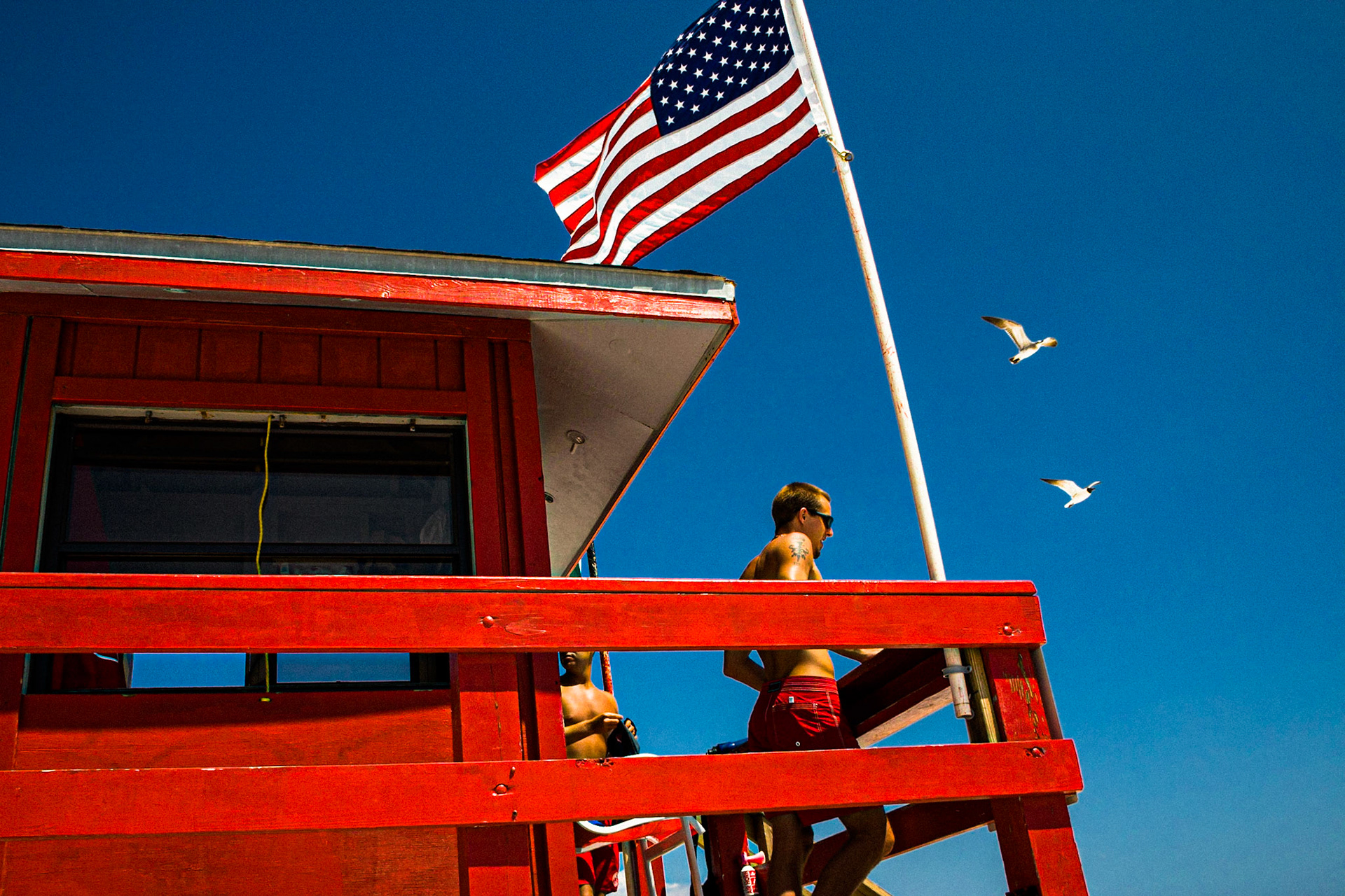 August 10, 2019Lifeguard shack on Siesta Key Beach in Sarasota, Florida.