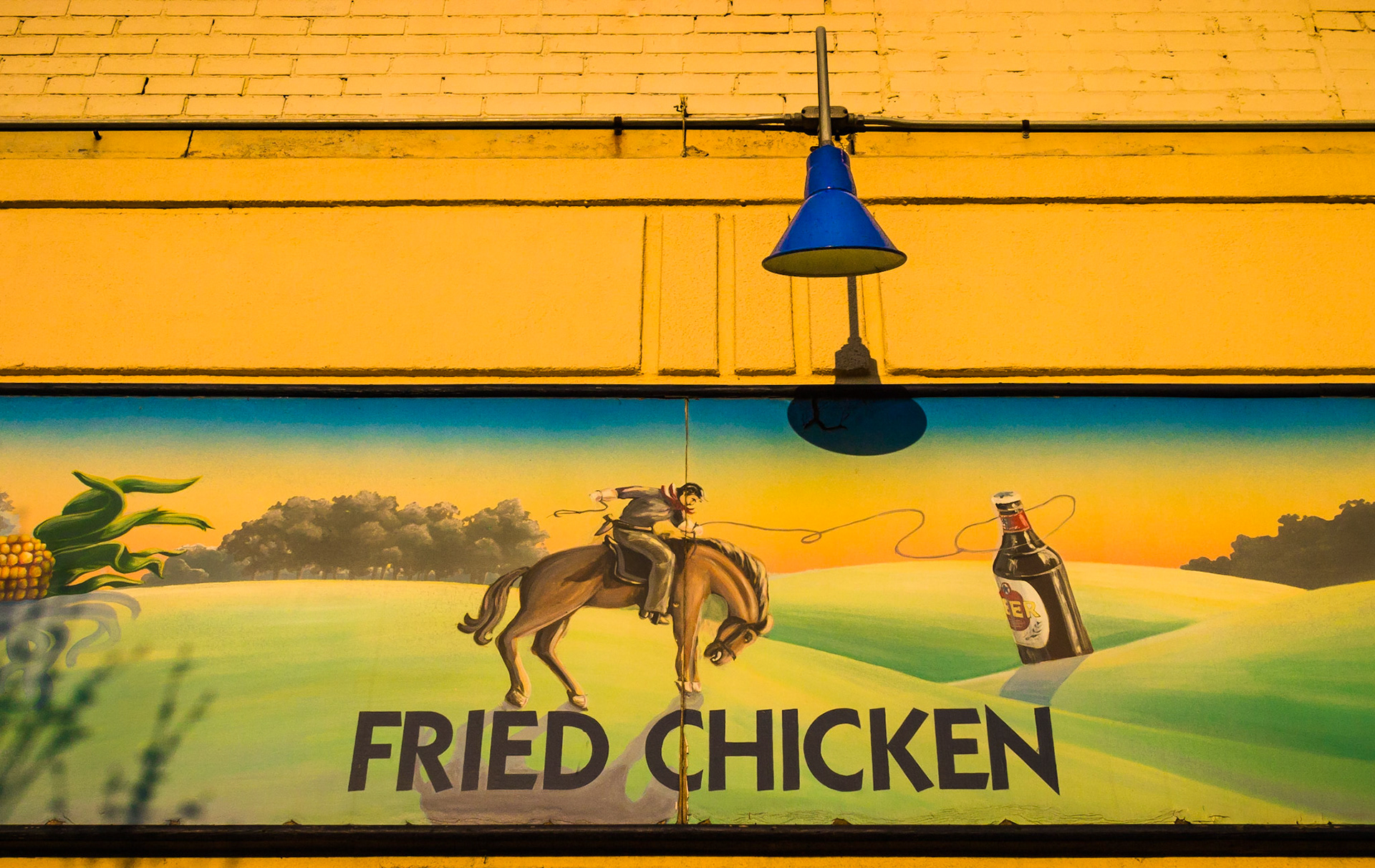 April 28, 2019Painted sign for Stanley’s Kitchen &amp; Tap in Lincoln Park, Chicago. Sadly, now closed...