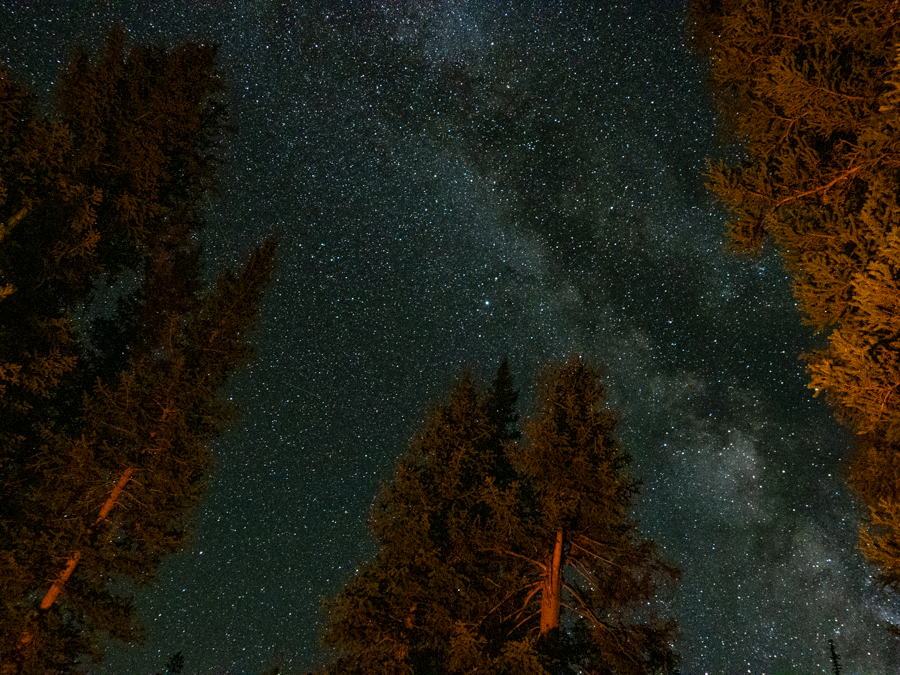 Campfire under the stars - Green River Lakes, Wyoming