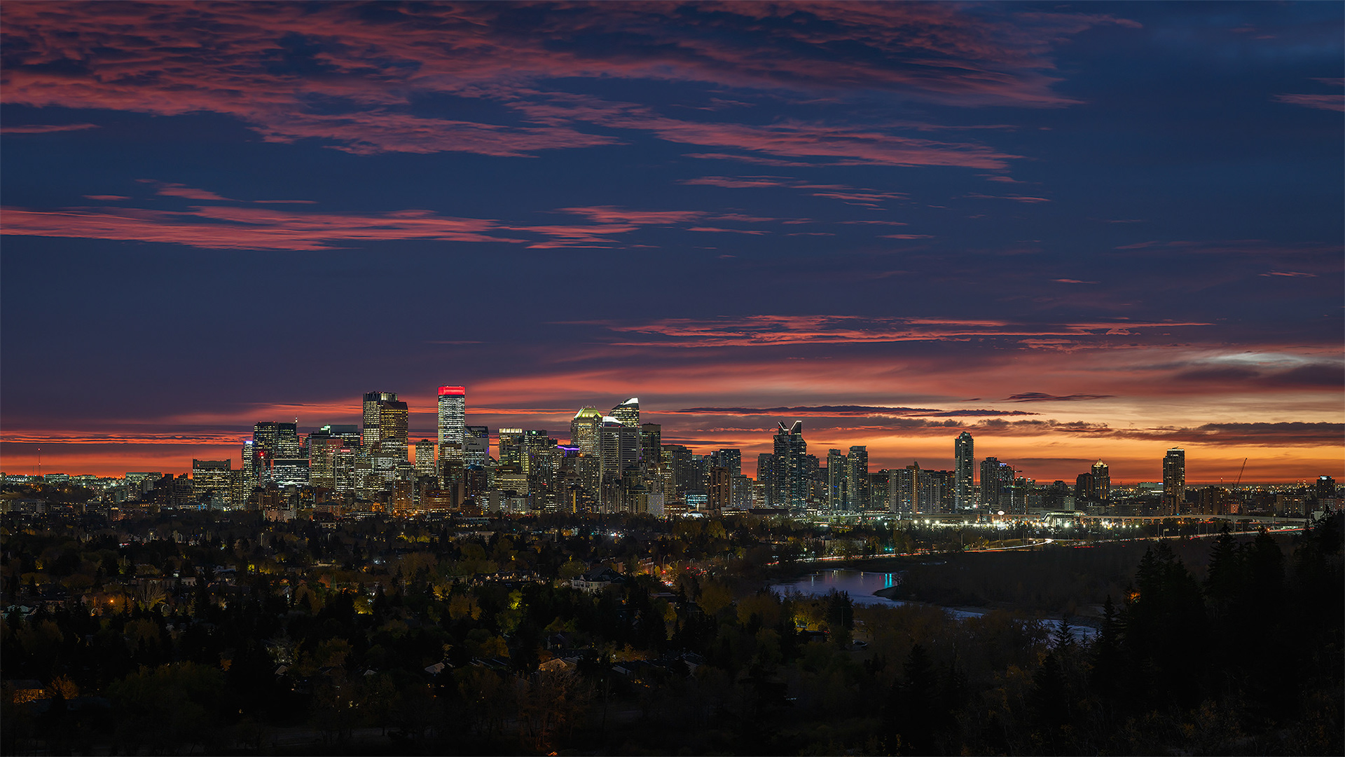 16:9 panoramic (5 shot) image of the Downtown Calgary skyline (50 minutes before Sunrise), from Edworthy Park, Calgary, AB - October 14th (7:09 AM, 119 Mp)