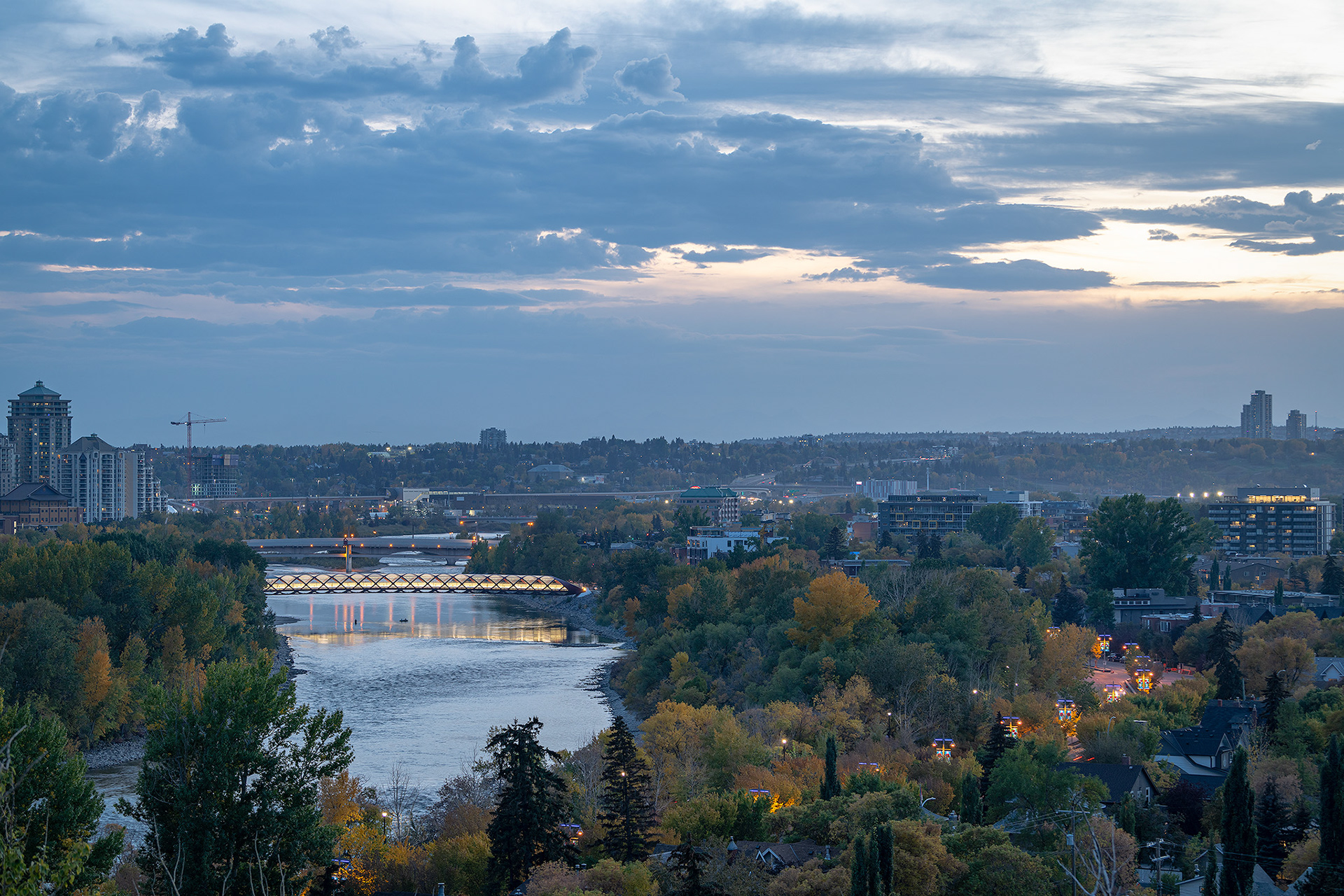 The Bow River, Peace Bridge, and a portion of Memorial Drive, from the Crescent Heights Lookout Point, Calgary, AB - September 28th (7:37 PM, 45 Mp)