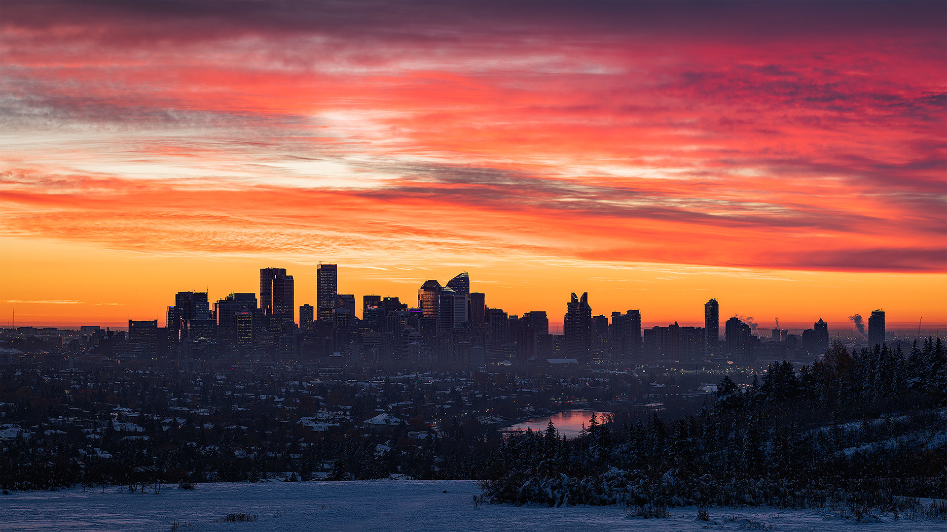 16:9 panoramic (5 shot) image of the Downtown Calgary skyline (19 minutes before Sunrise), from Edworthy Park, Calgary, AB - October 24th (7:56 AM, 119 Mp)