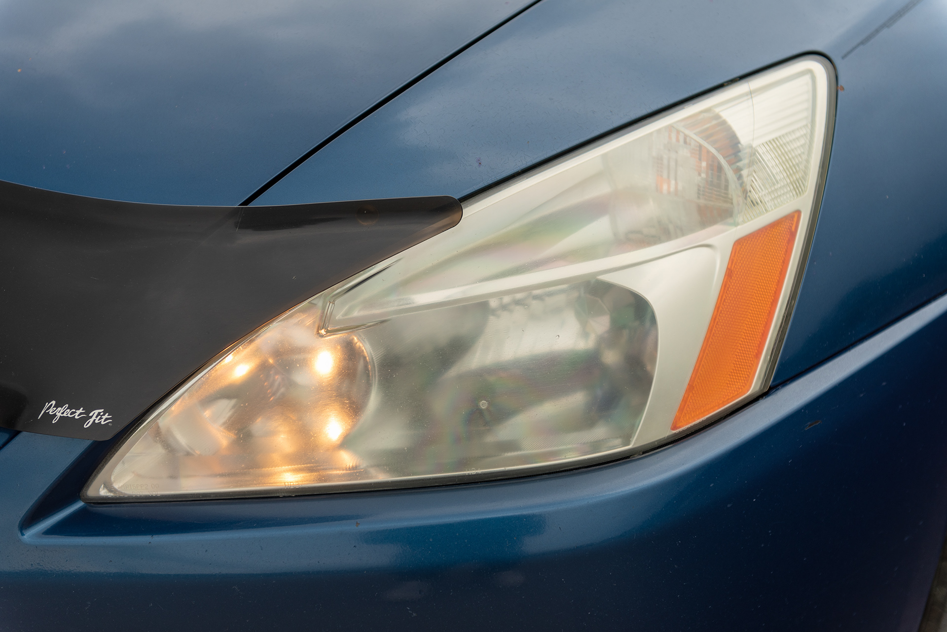 2003 Honda Accord Coupe headlight